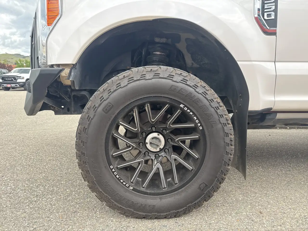 Ford F 350 снимка Ford F 350