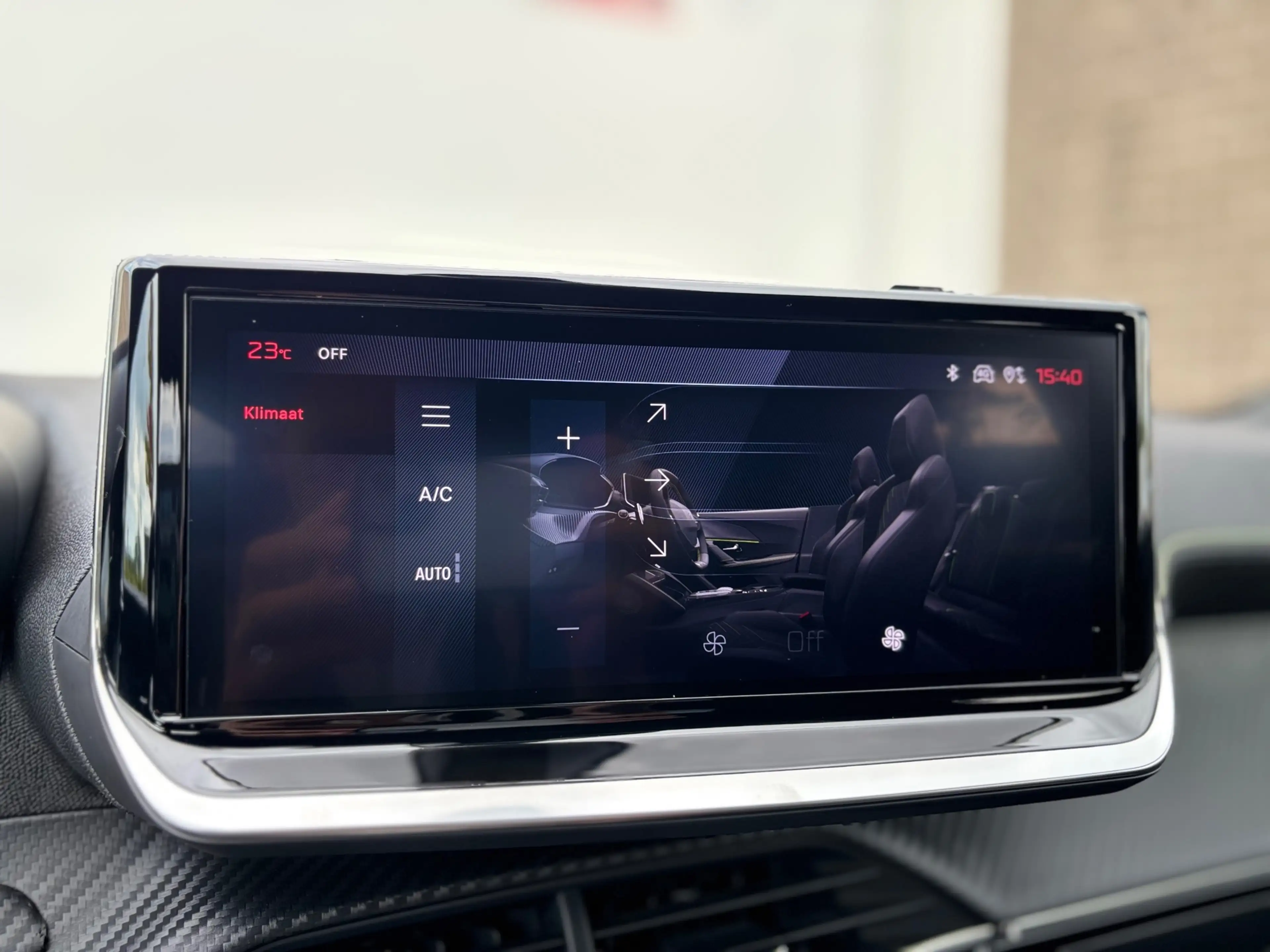 Peugeot 2008 1.2 PureTech 130 Allure|Carplay|Camera|Trekhaak — photo 46