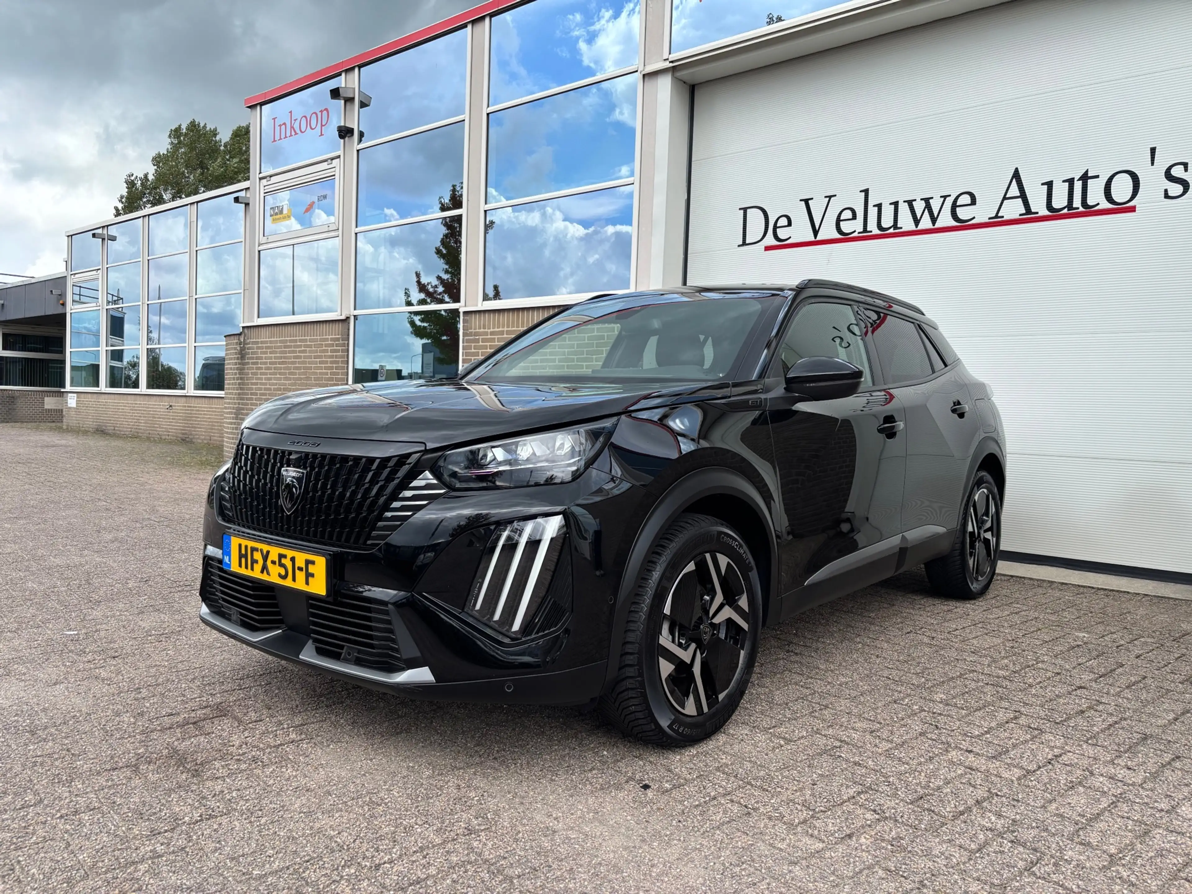 Peugeot 2008 1.2 PureTech 130 Allure|Carplay|Camera|Trekhaak — photo 9