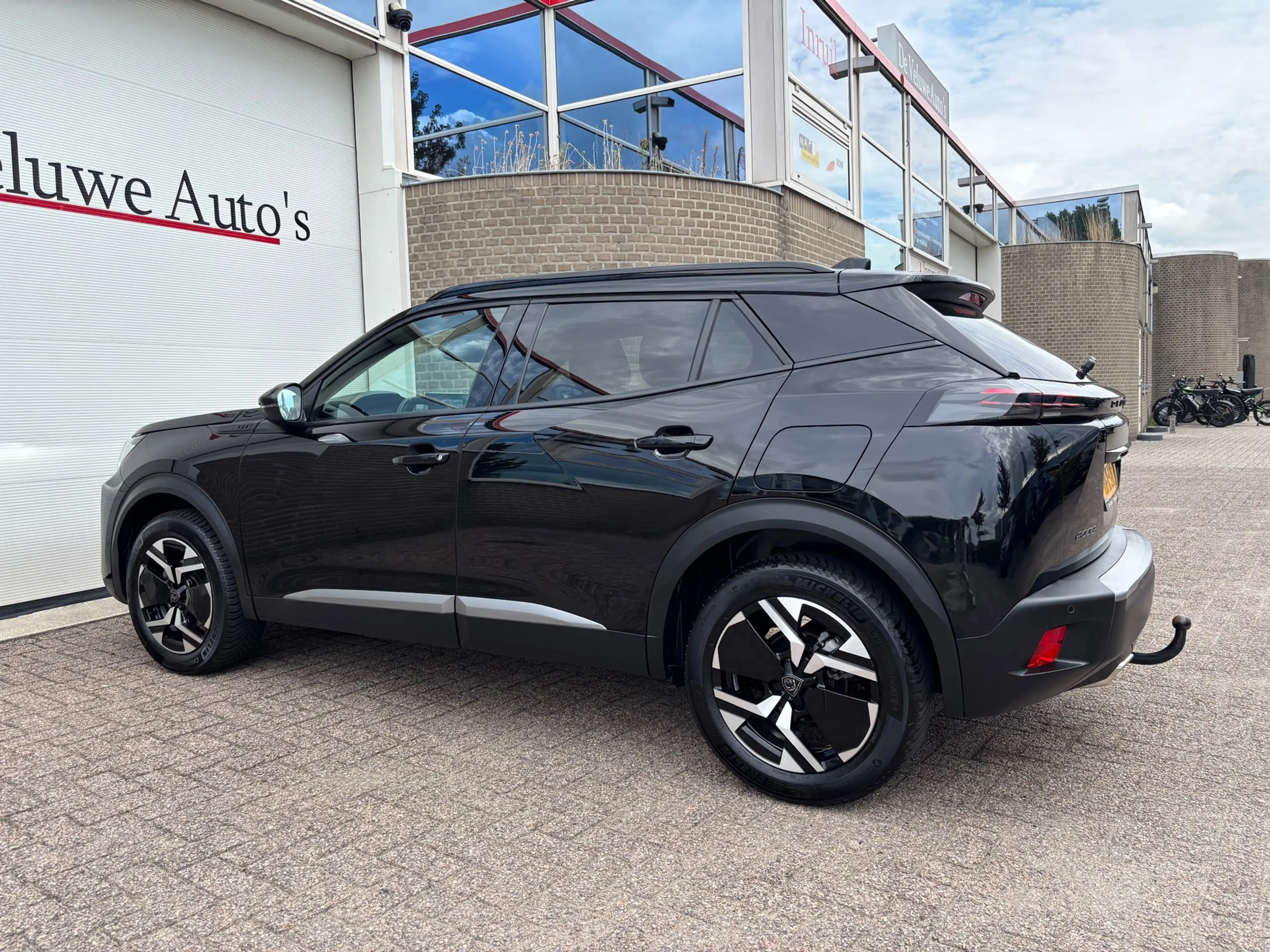 Peugeot 2008 1.2 PureTech 130 Allure|Carplay|Camera|Trekhaak — photo 13