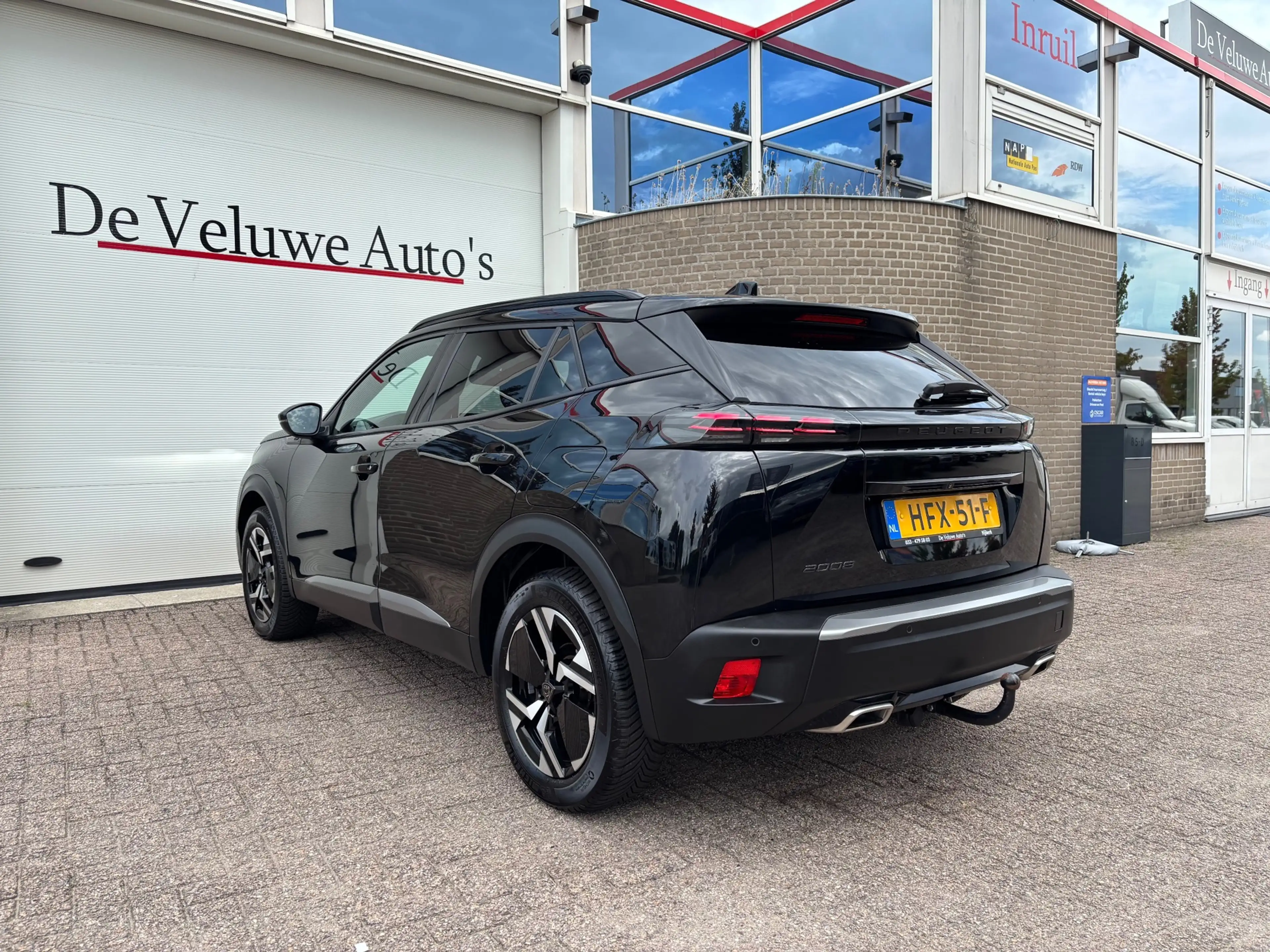 Peugeot 2008 1.2 PureTech 130 Allure|Carplay|Camera|Trekhaak — photo 14