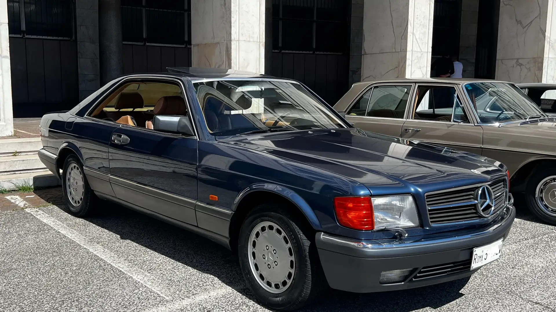 Mercedes-Benz 560 SEC - 2