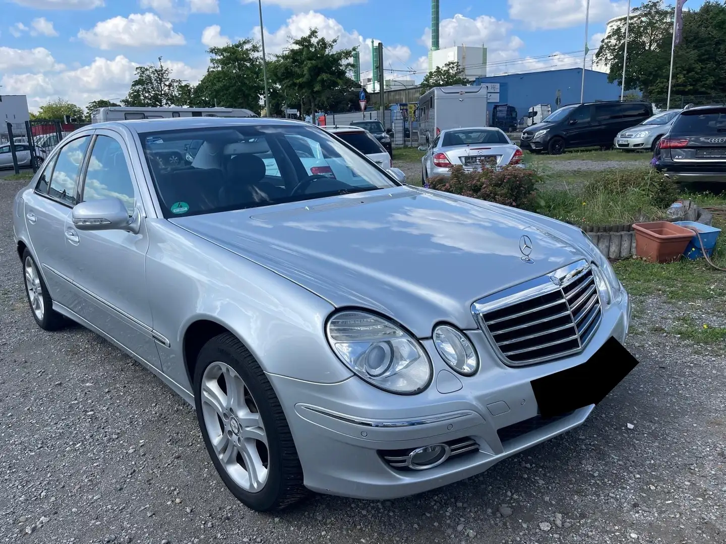 Mercedes-Benz E 220 CDI #Comand #Aut. #Xenon Zilver - 1