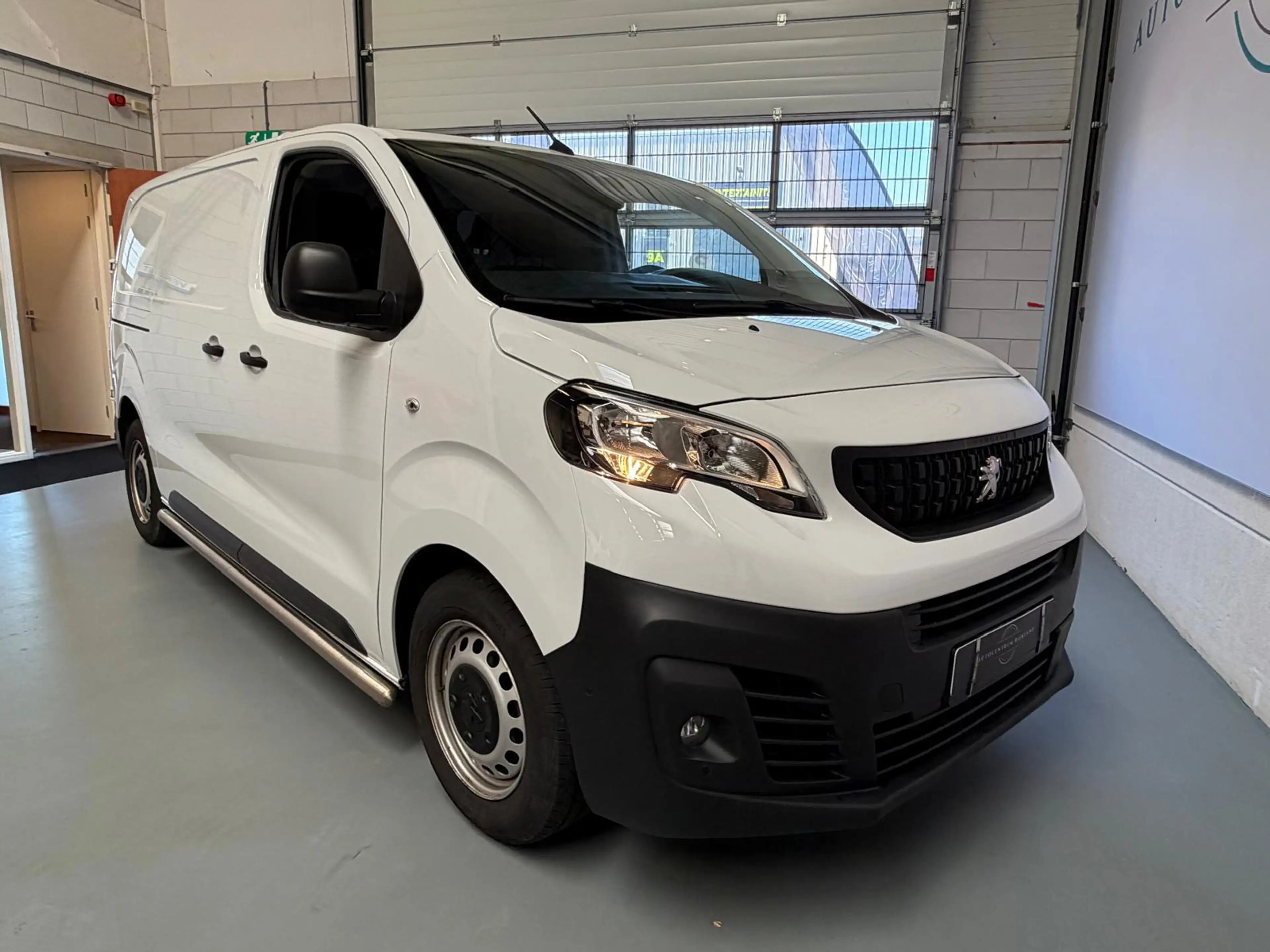 Peugeot Expert 1.5 BlueHDI 120 S&S L2 Navi, Camera, Carplay, Crui — photo 12