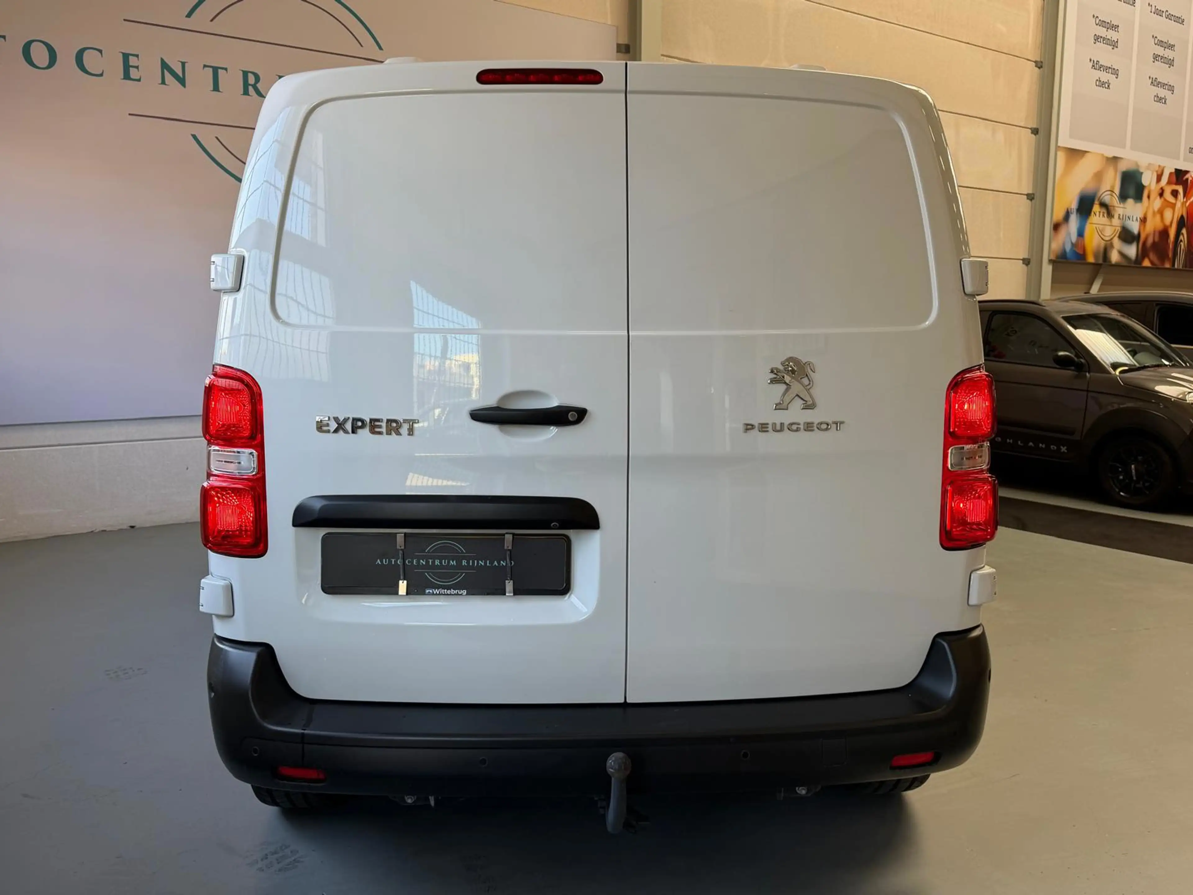 Peugeot Expert 1.5 BlueHDI 120 S&S L2 Navi, Camera, Carplay, Crui — photo 10