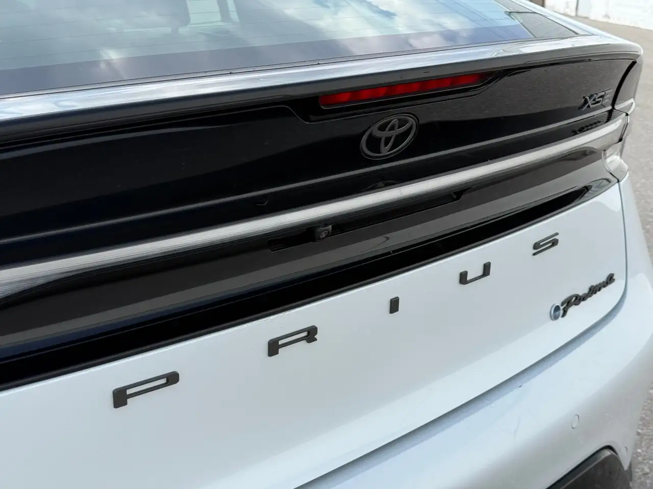 Toyota Prius Prime снимка Toyota Prius Prime