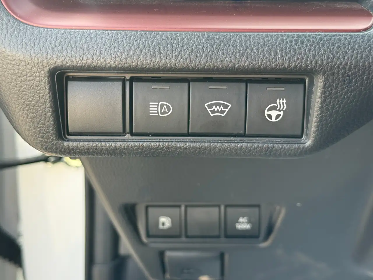 Toyota Prius Prime снимка Toyota Prius Prime
