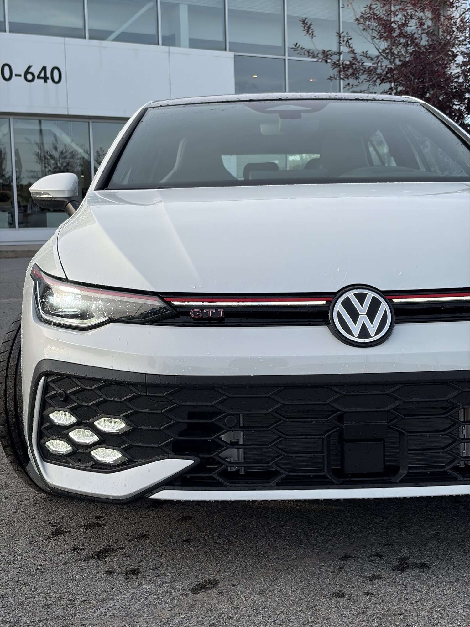 2026 Volkswagen Golf AUTOBAHN — снимка 2