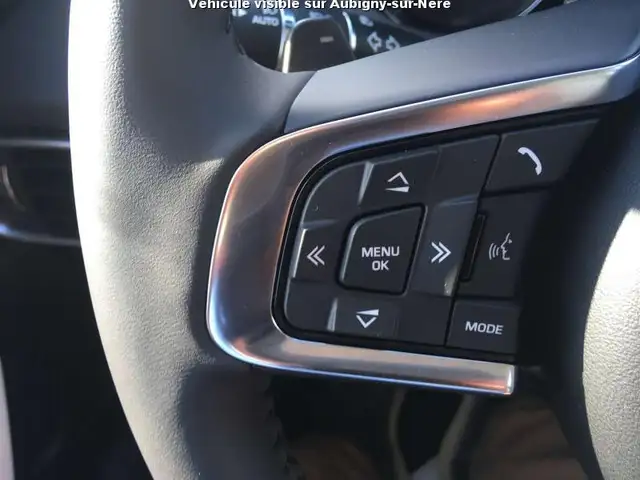Jaguar F-Pace view 28
