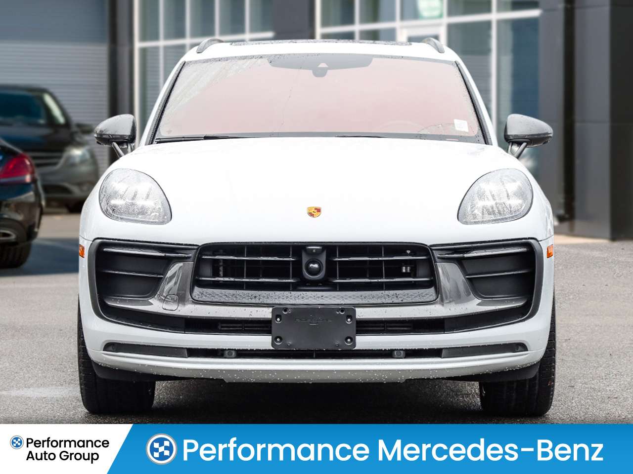 2023 Porsche Macan Suv | 1 Owner | No Accidents | alt 4