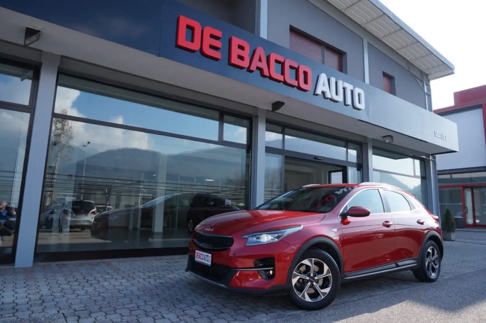 Kia XCeed 1.0 T-GDi Urban 120 CV (OK NEOPATENTATI) Rosso - 1