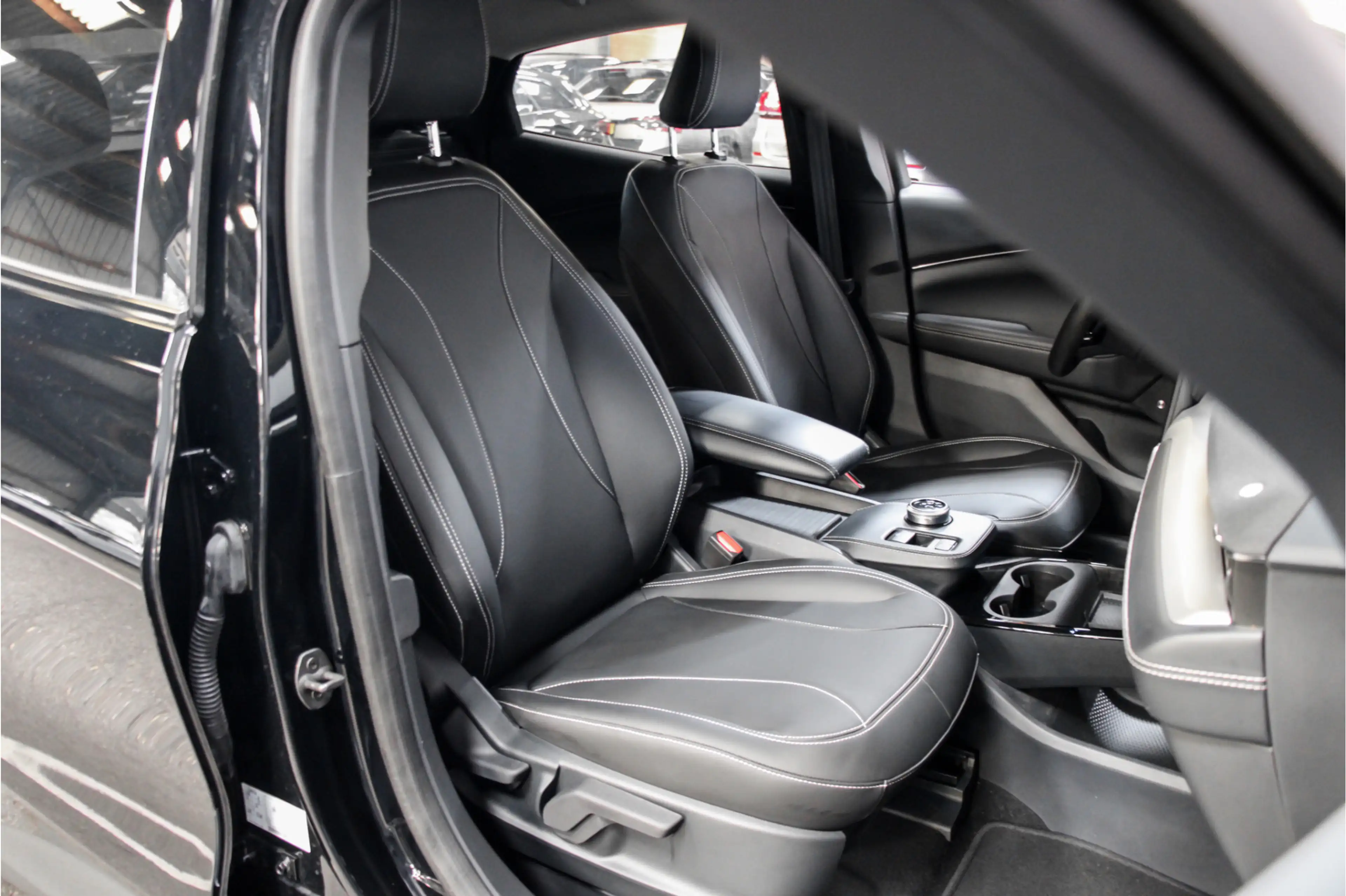 Ford Mustang Mach-E RWD 75 kWh |B&O|Leder|360cam|Stoelv| — photo 14