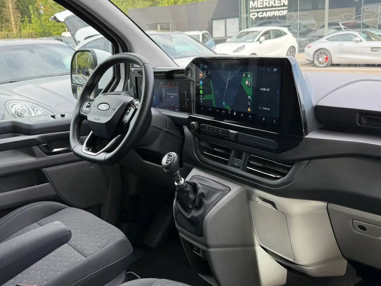 Ford Tourneo Custom TITANIUM 9PL CARPLAY CAMERA — 5/19