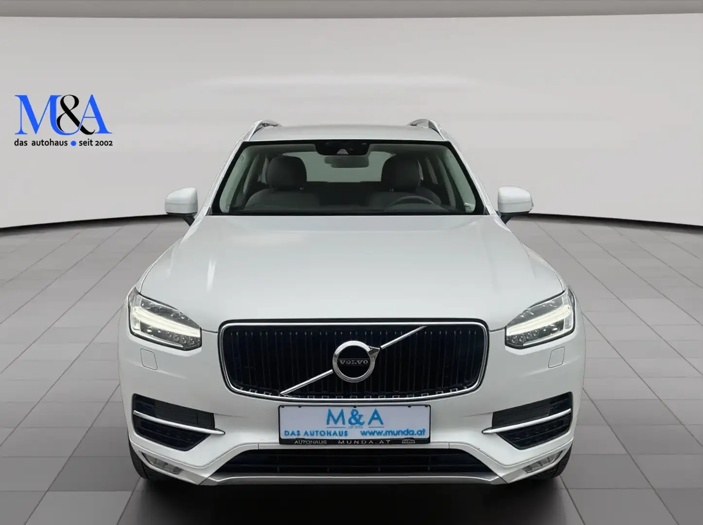 Volvo XC90 2.0 D5 Momentum AWD*7-SITZER*GARANTIE Weiß - 2