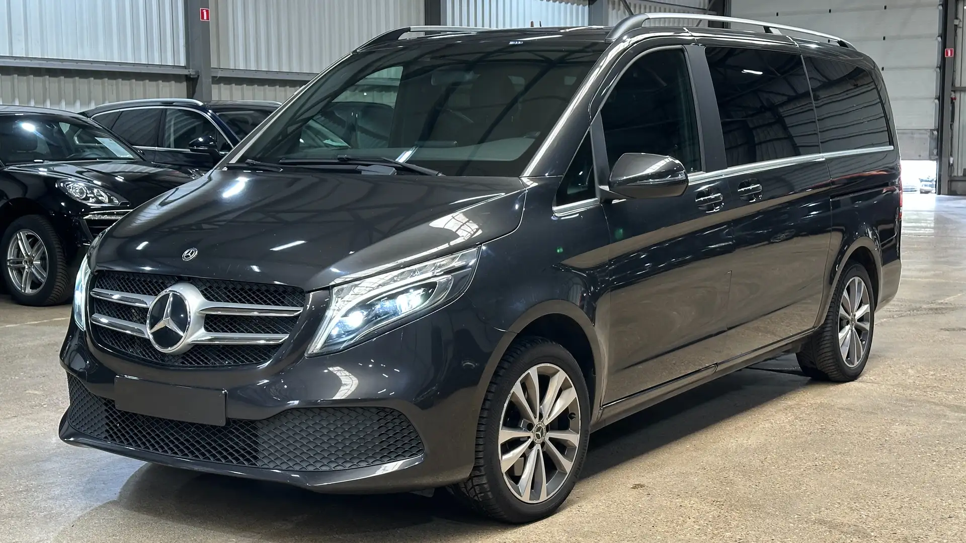 Mercedes-Benz V 250 V 250 d  9G-TRONIC Edition 4 MATIC 4X4 Noir - 1