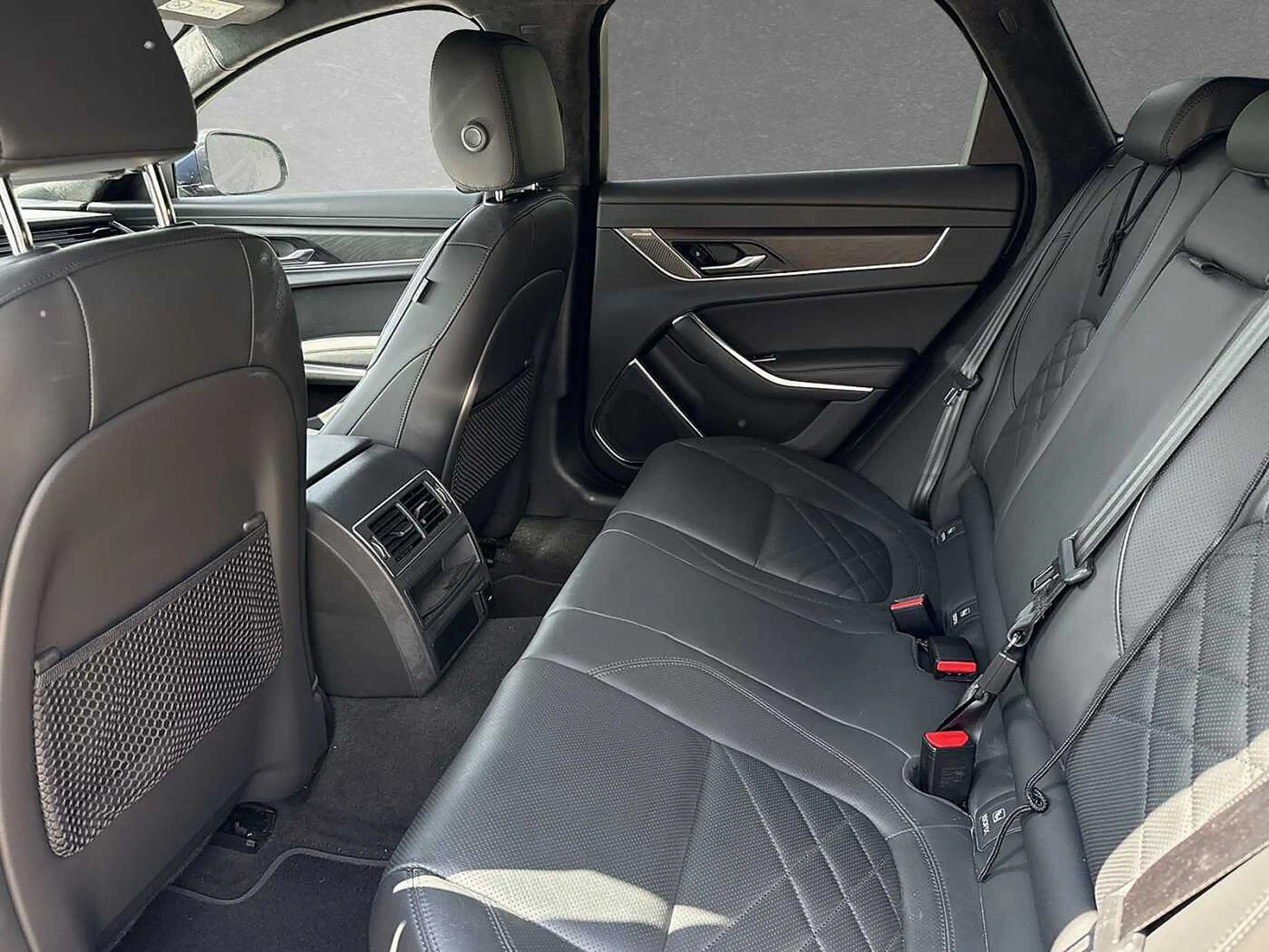 Jaguar XF Sportbrake P250 HSE — photo 5