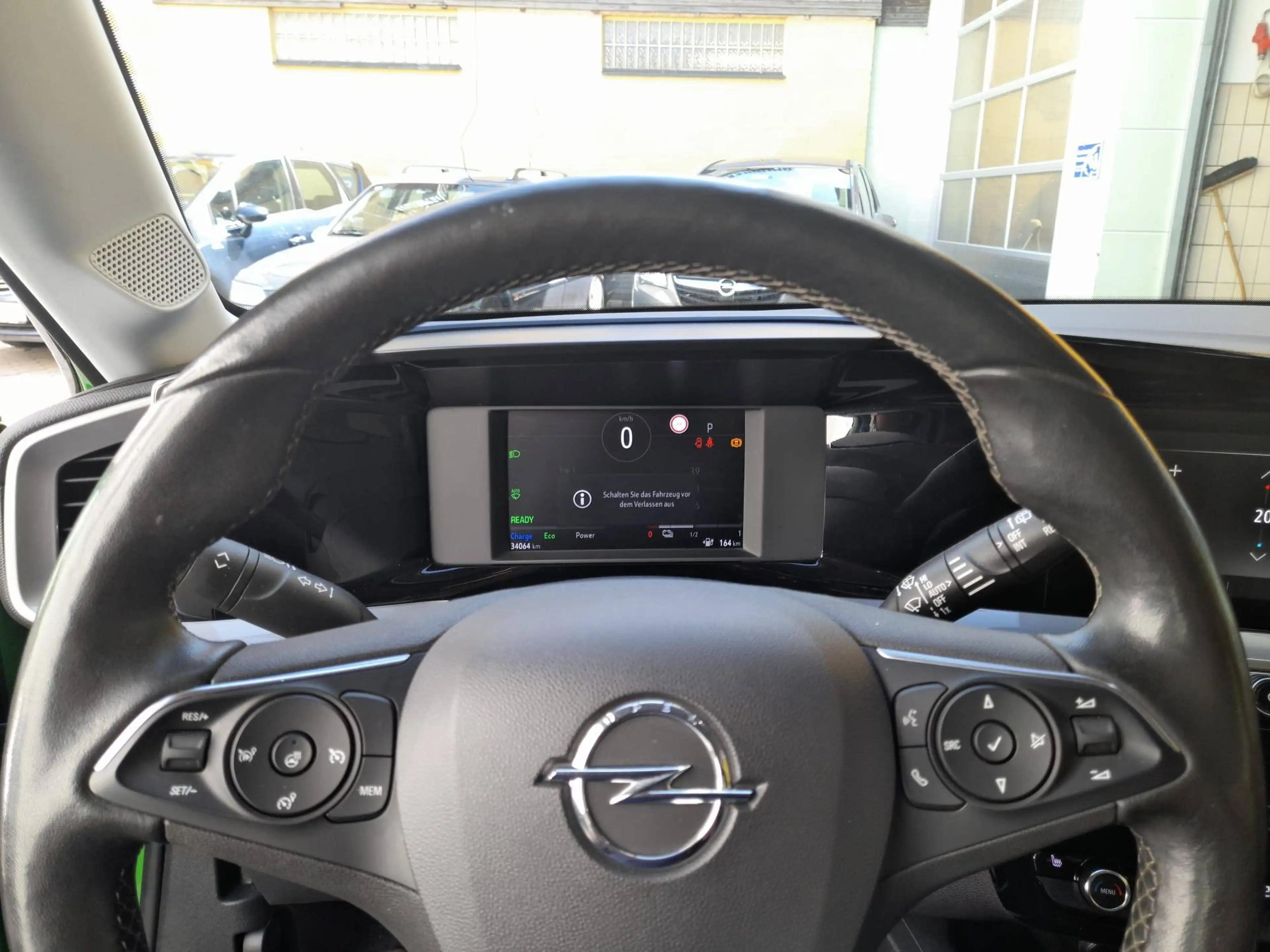 Opel Mokka-E Elegance, Sitz- und Lenkradheizung, Rückfahrkamera, LED,... — photo 10