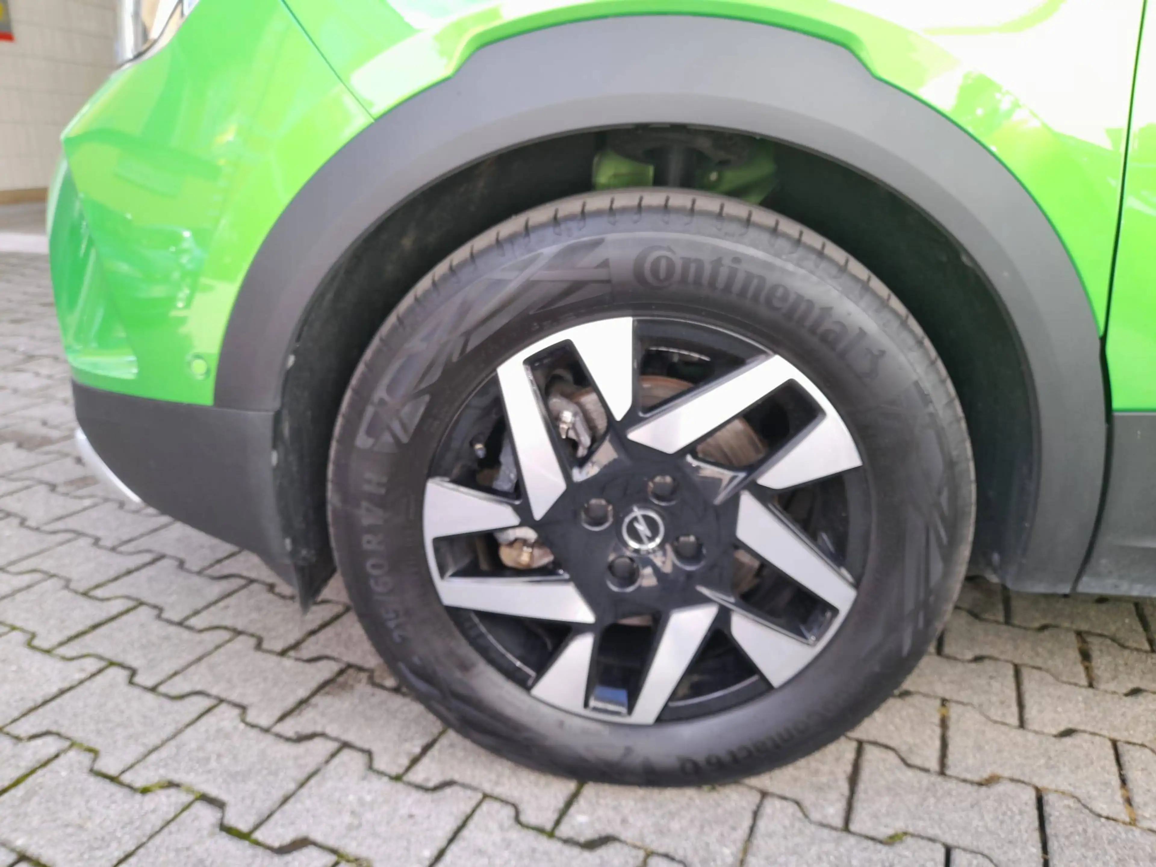 Opel Mokka-E Elegance, Sitz- und Lenkradheizung, Rückfahrkamera, LED,... — photo 15