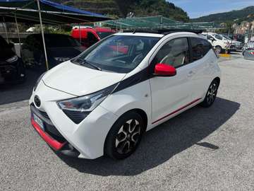 Aygo II 2018 5p 5p 1.0 x-cool m-mt 72cv