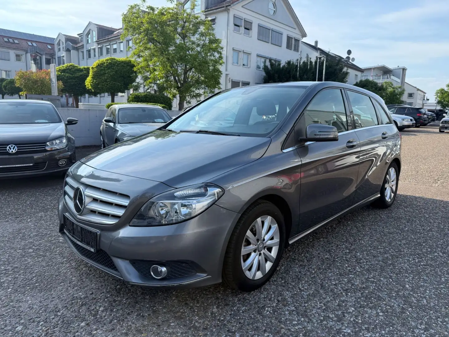 Mercedes-Benz B 180 - Navi - Sitzheizung - Kamera Gris - 1