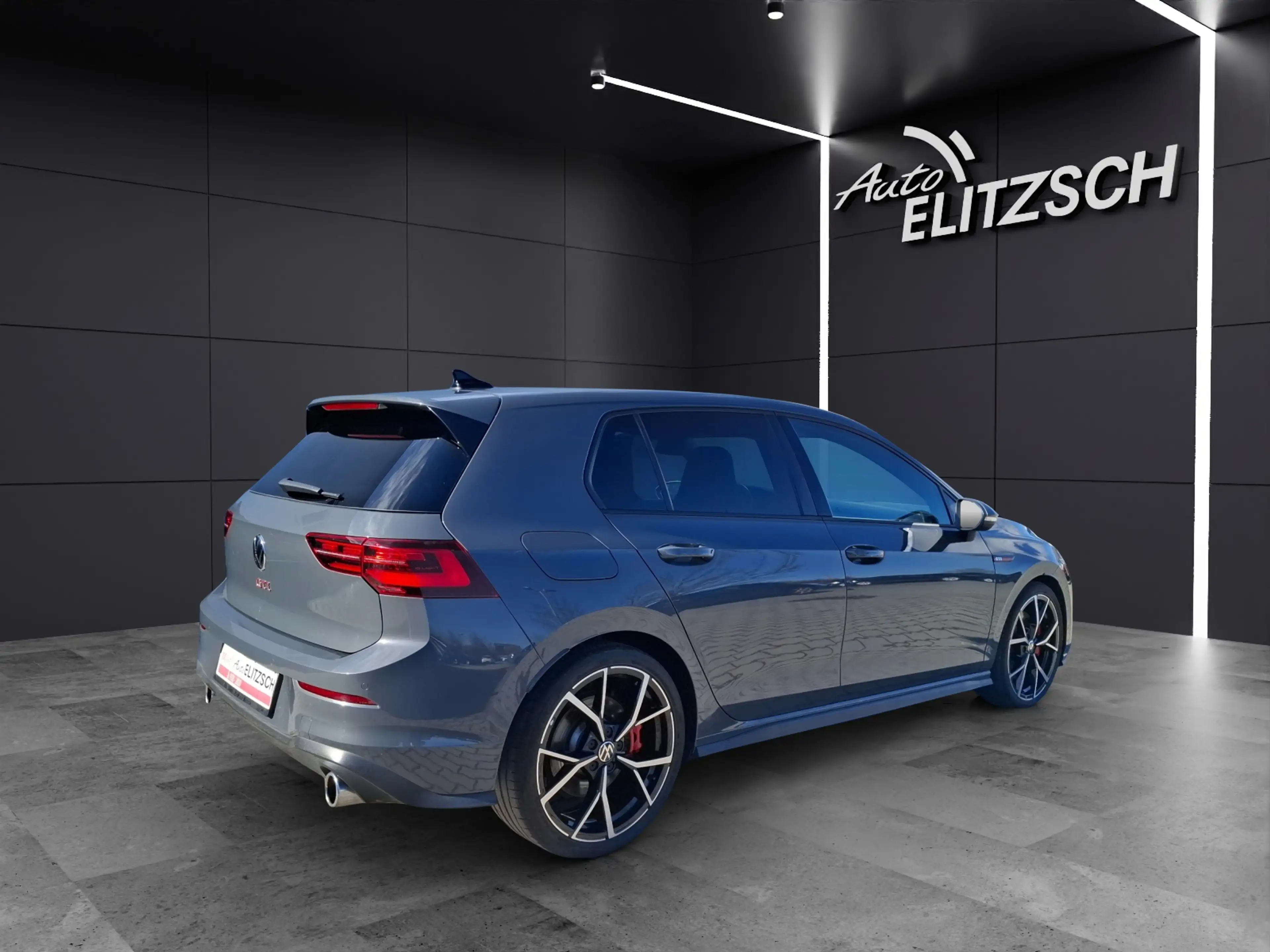 Volkswagen Golf VIII GTI DSG Standhzg. Matrix Navi AID Pano HUD... — photo 5