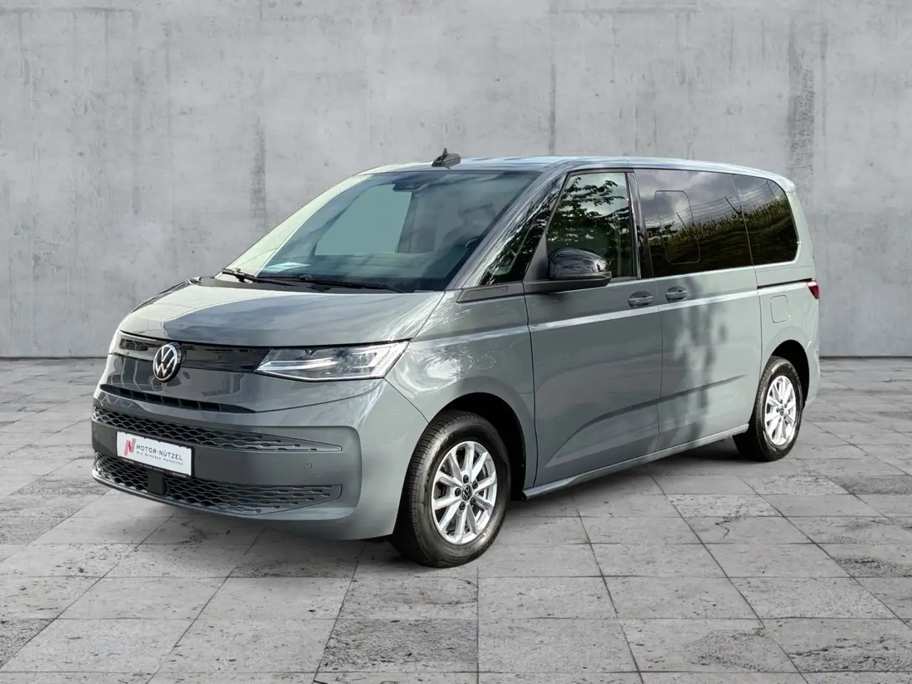 Volkswagen T7 Multivan 2.0 TDI DSG IQ.LIGHT+NAVI+RFK+AHK, миниатюра 2