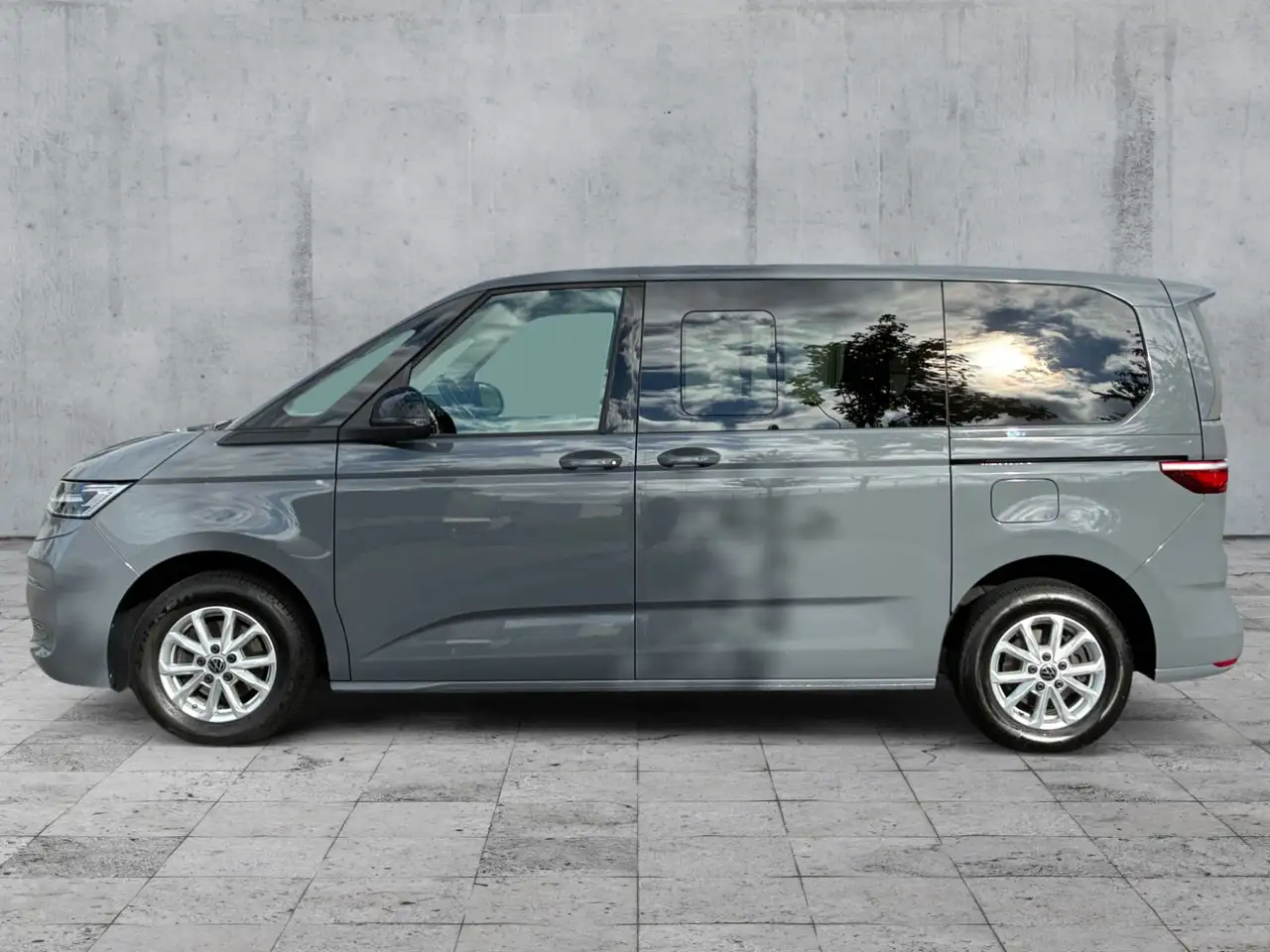 Volkswagen T7 Multivan 2.0 TDI DSG IQ.LIGHT+NAVI+RFK+AHK, миниатюра 4