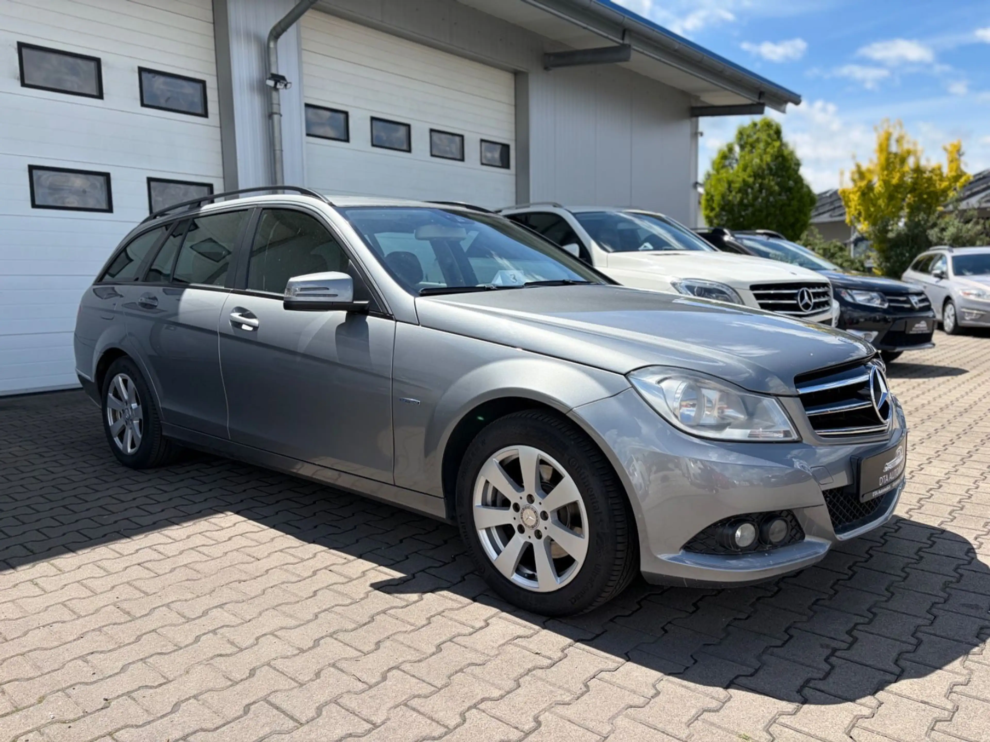 Mercedes-Benz C 250 T CDI BlueEfficiency*Temp*Nav*SitzH* — photo 4