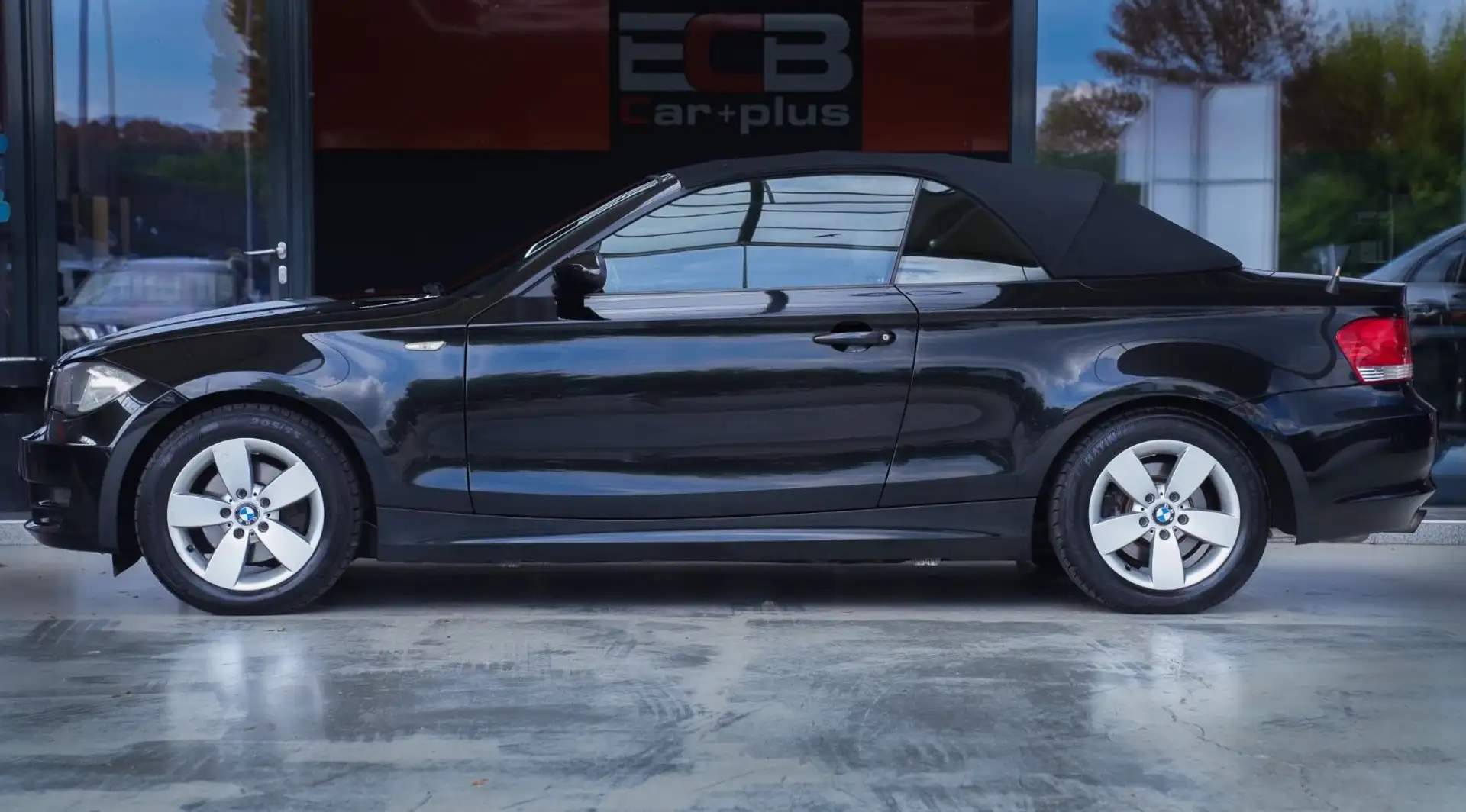 BMW 120 i Cabrio *SHZ/Klimaaut./Temp.* Negro - 2