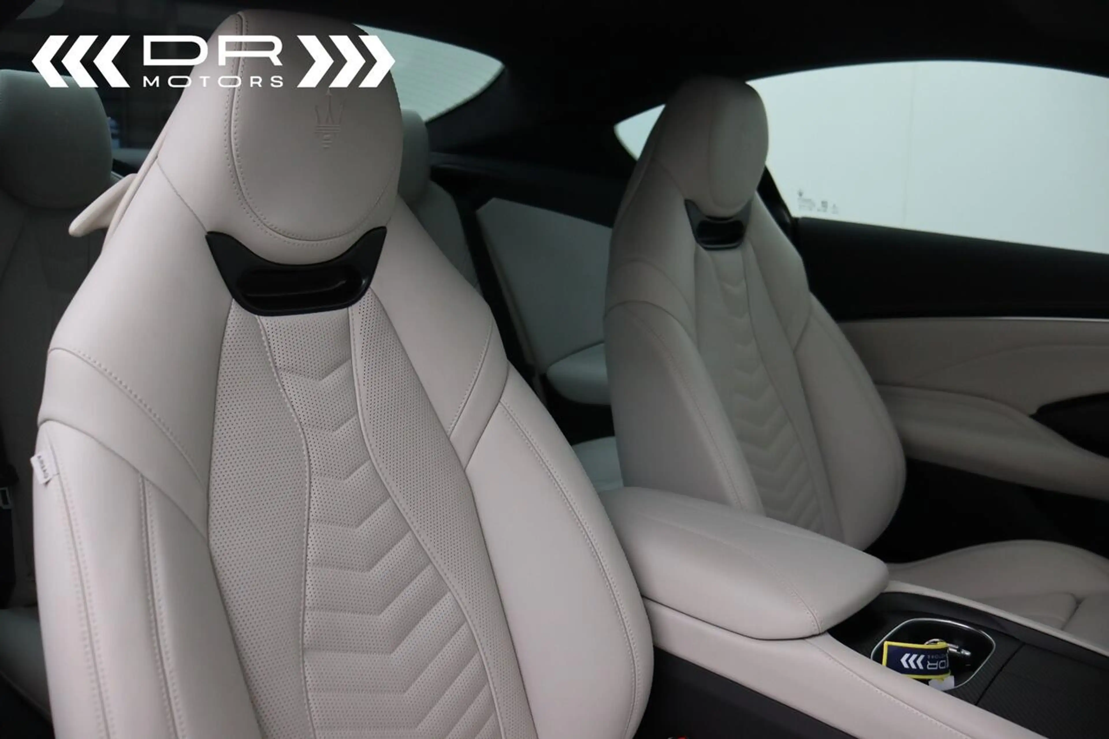 Maserati GranTurismo TROFEO 549HP 4WD 3.0V6 - ADAS PACKAGE LEVEL 2 - FA — photo 9