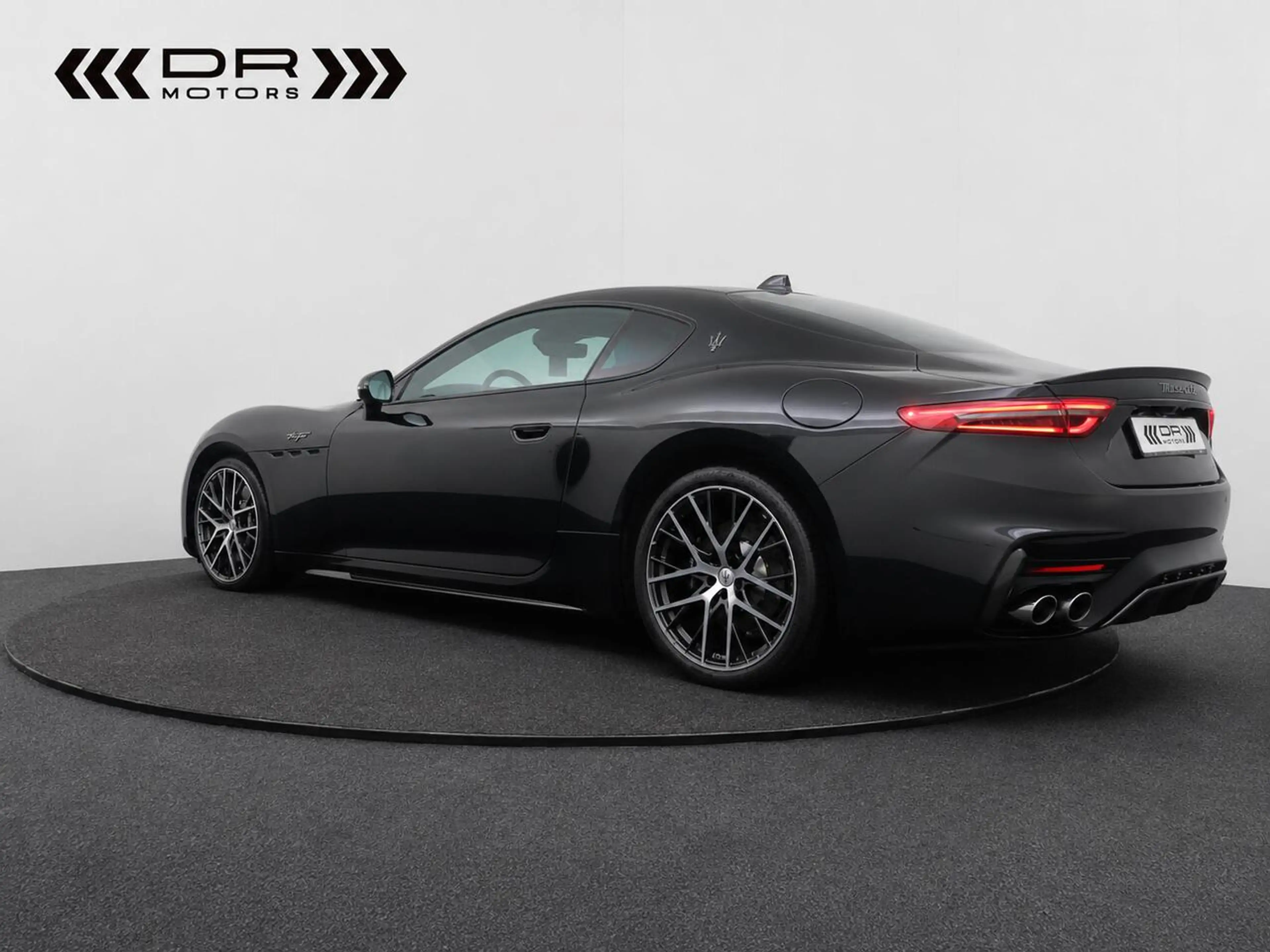 Maserati GranTurismo TROFEO 549HP 4WD 3.0V6 - ADAS PACKAGE LEVEL 2 - FA — photo 4