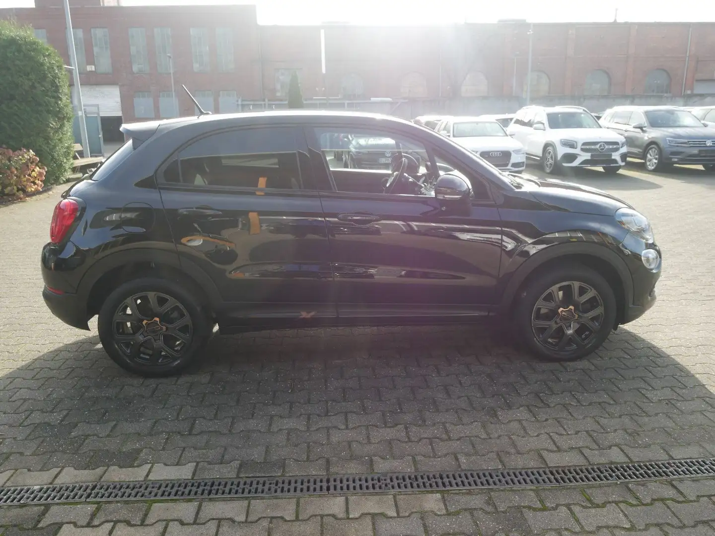 Fiat 500X 1.6 S-Design City Look Navi Bi-Xenon Noir - 2