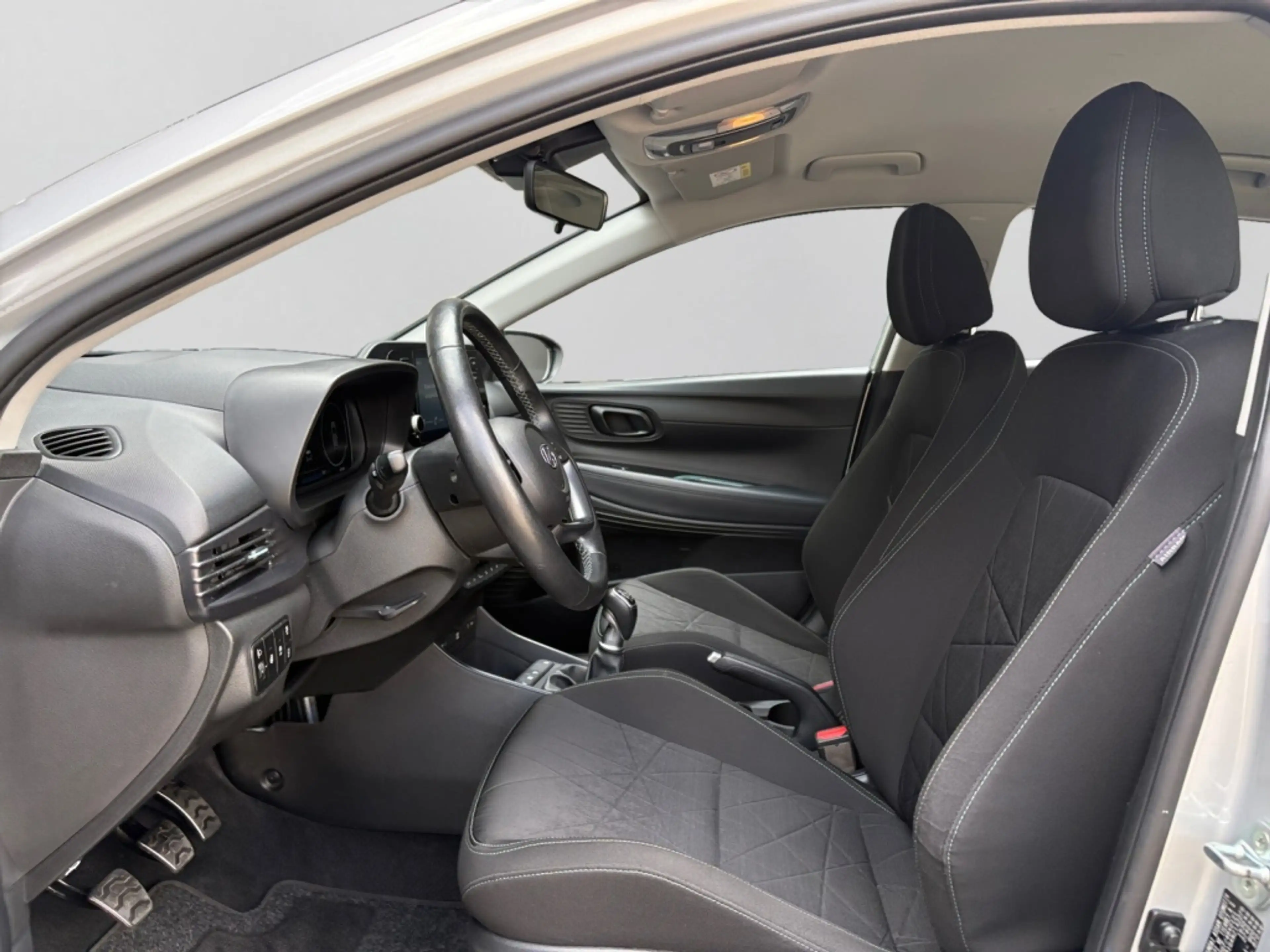 Hyundai BAYON 1.0 T-GDI Intro Edition LED|KAM|SHZ|LHZ — photo 10