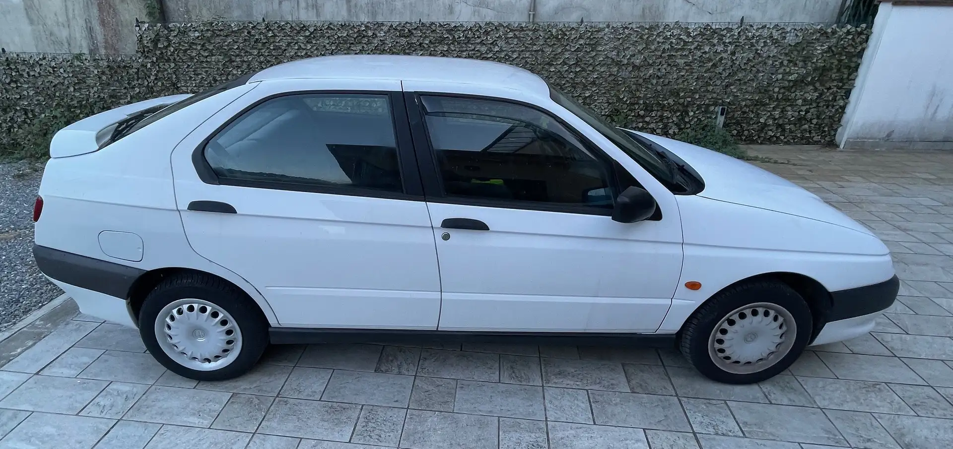 Alfa Romeo 146 146 1.6 ie Bianco - 1