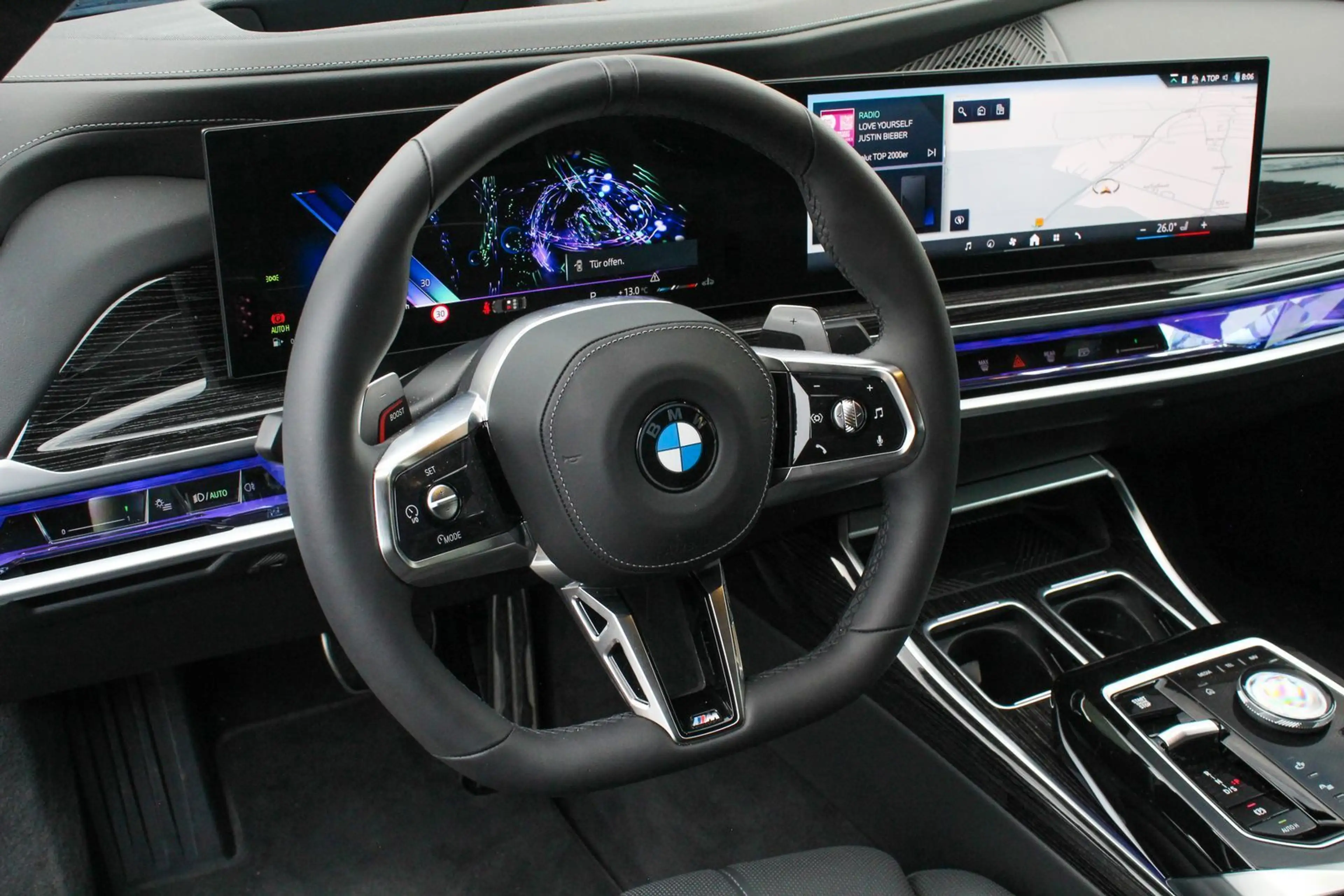BMW 740 M Sport Pano+CarPlay+Iconic Glow+B&W Sound — photo 11