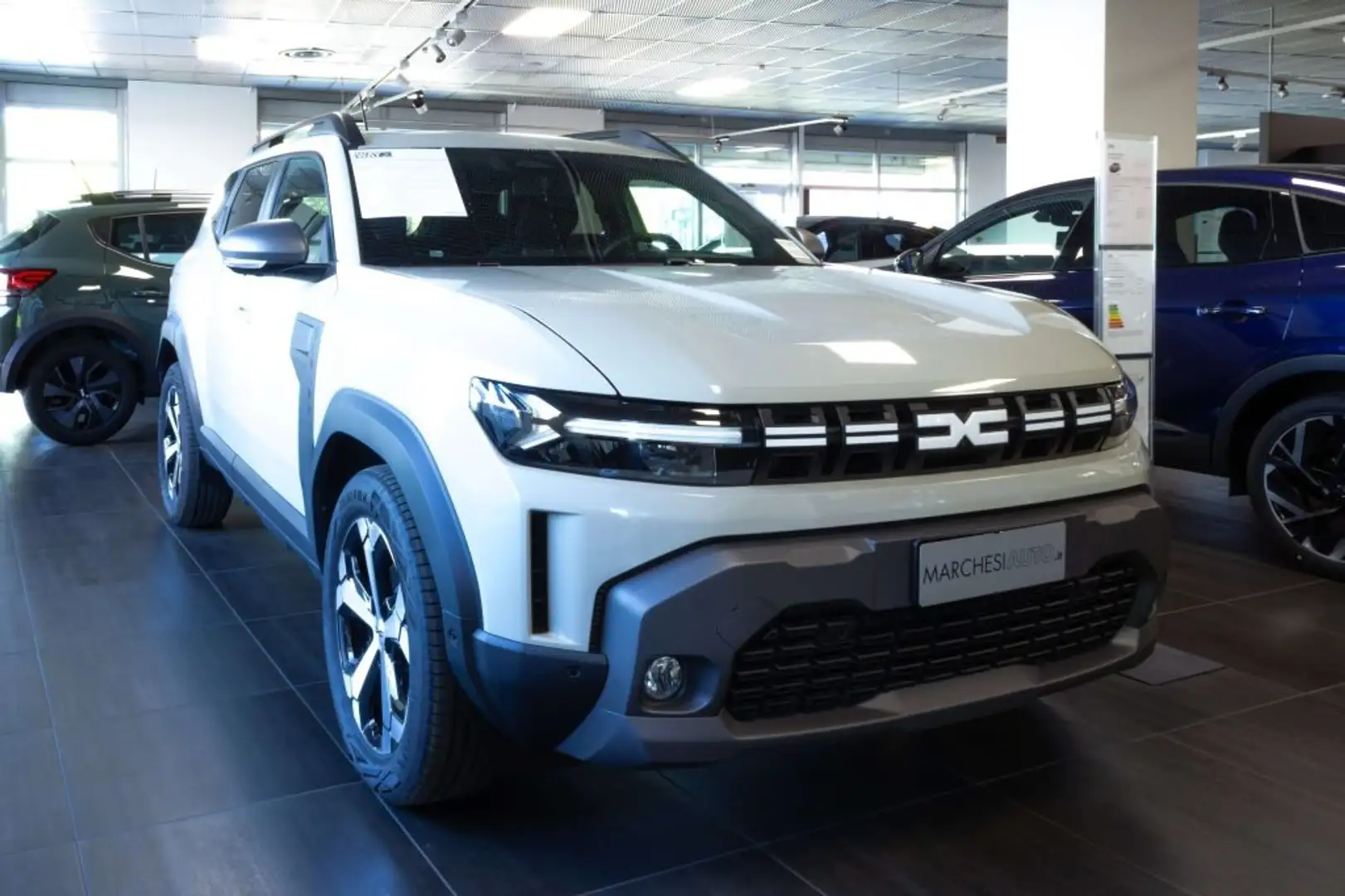 Dacia Duster 1.6 E-Tech full Hybrid Journey 140cv auto Beige - 2