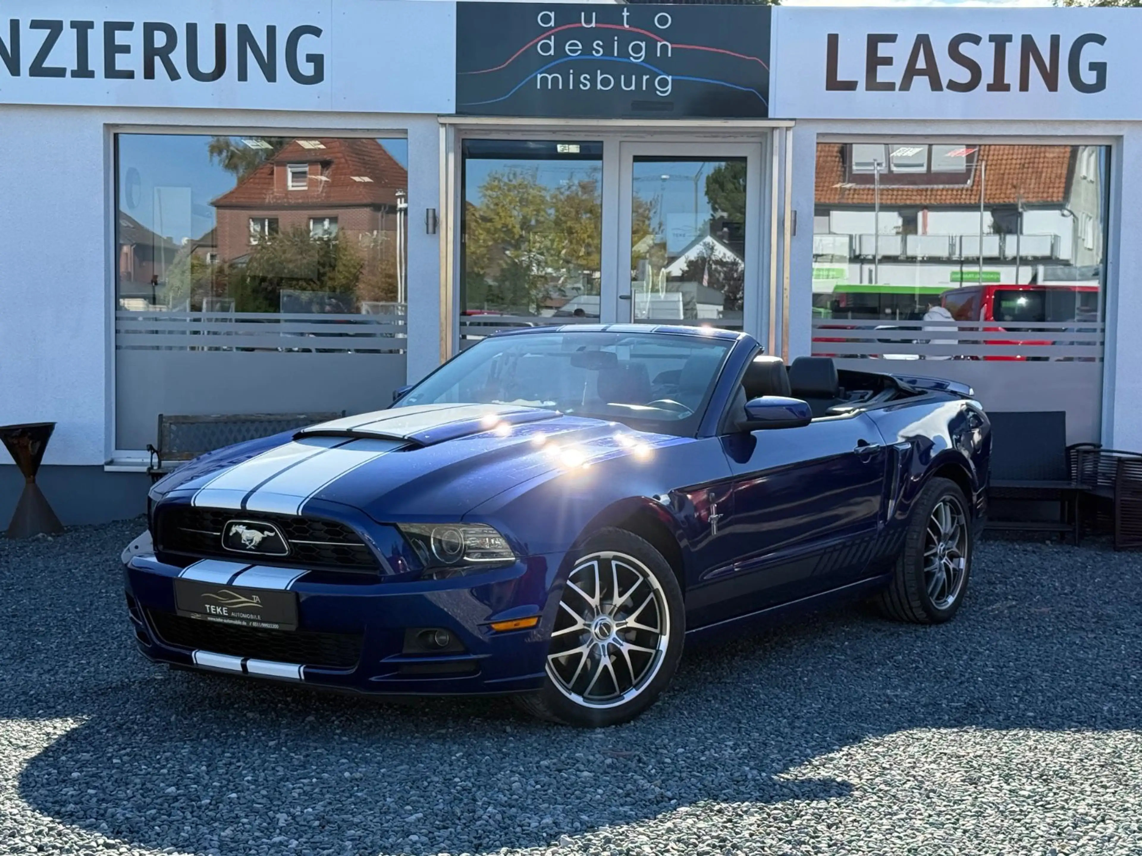 Ford Mustang 3.7 Cabrio|Kamera|Tüv 04/2028|Xenon|