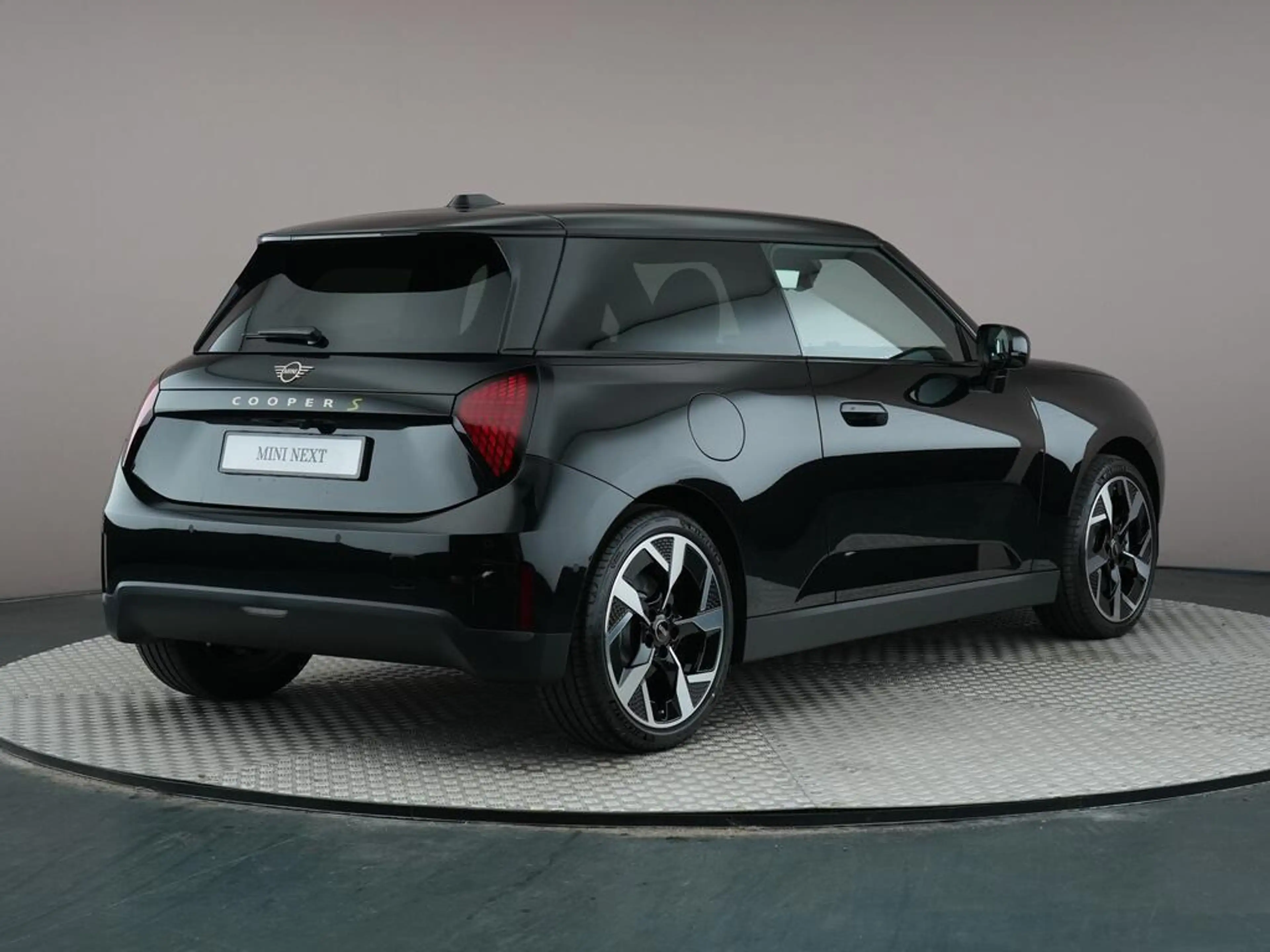 MINI Cooper SE 3-Deurs Classic M 54.2 kWh — photo 11