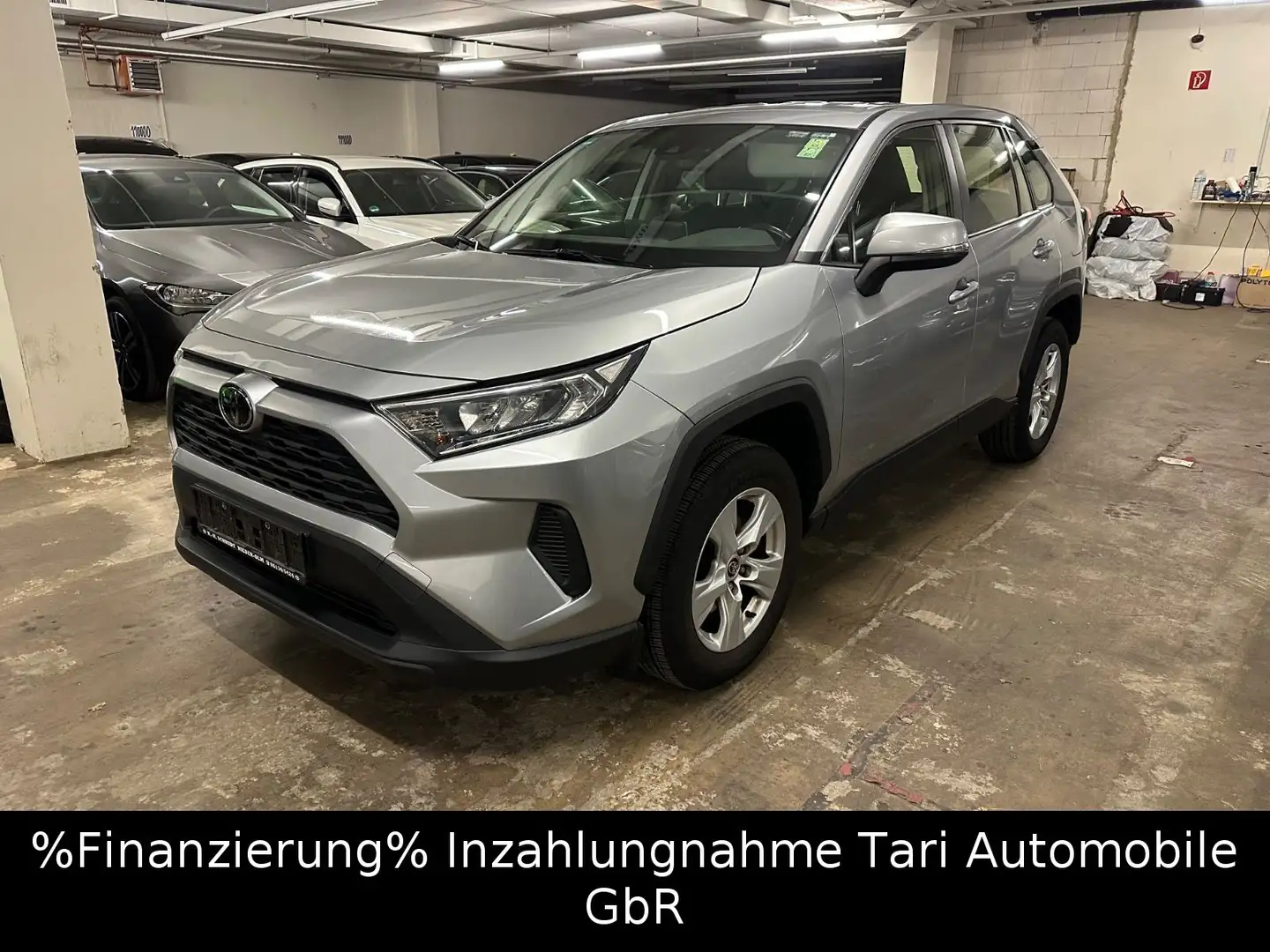 Toyota RAV 4 4 2.0 4x2 LED,Navi,Kamera,AHK,1.Hand,97tkm Silber - 2