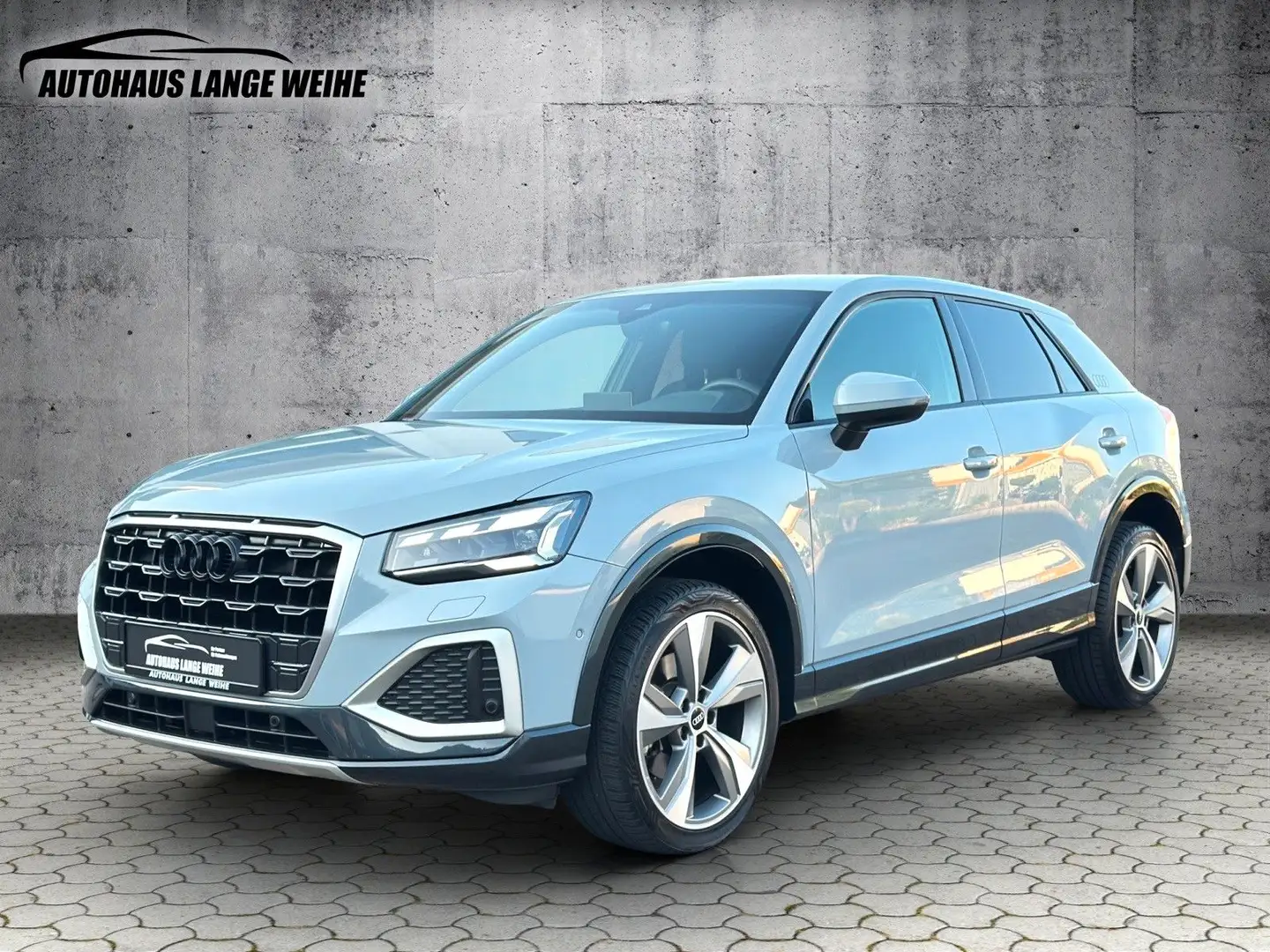 Audi Q2 35 TFSI advanced Gris - 1