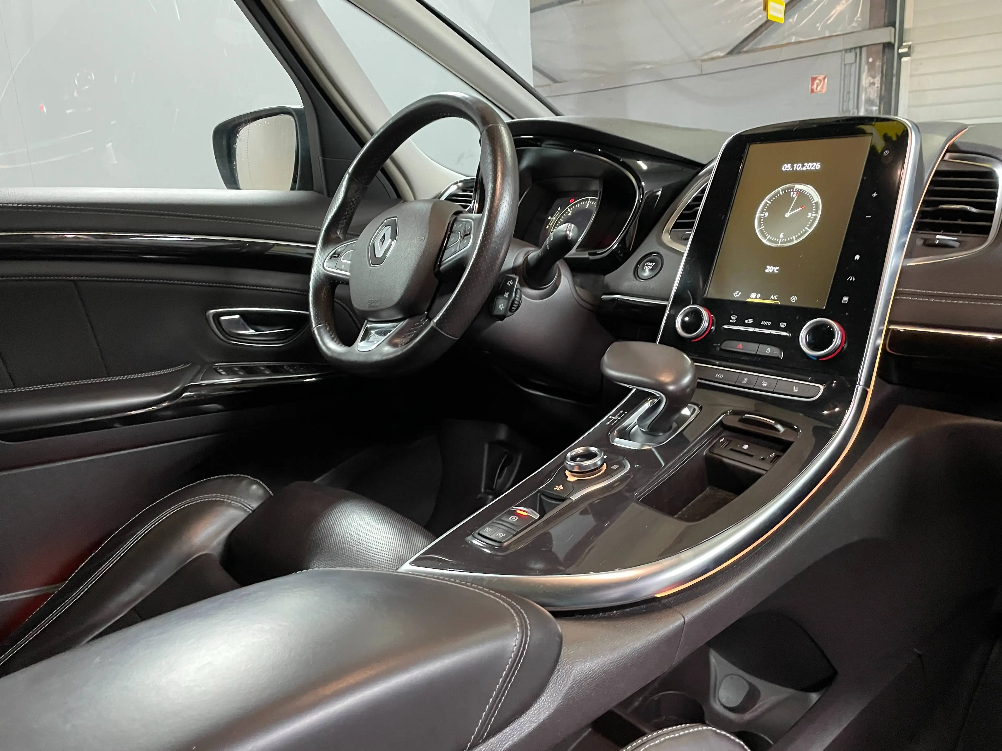 Renault Espace Life — photo 7
