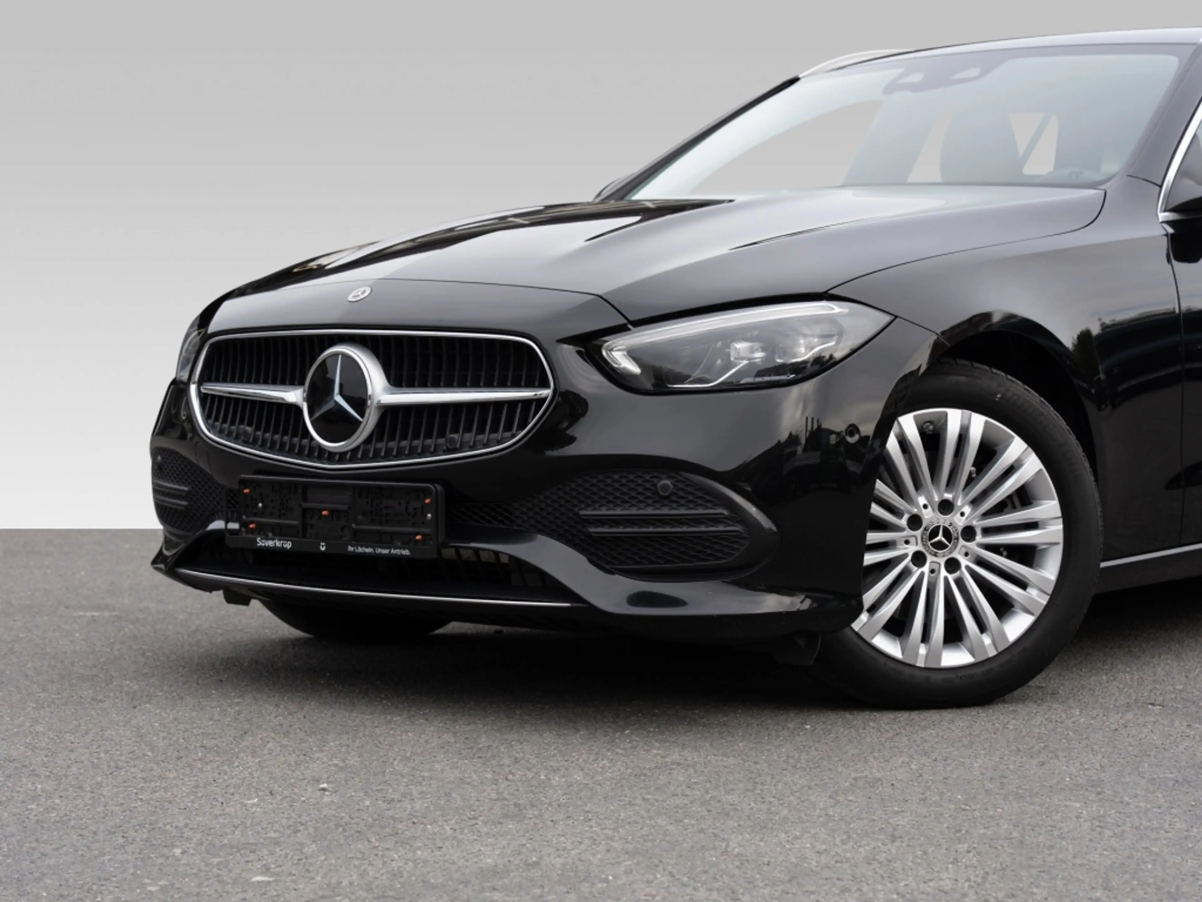 Mercedes-Benz C 220 d T 4M // AVANTGARDE AHK DISTR KAMERA SPUR — photo 6