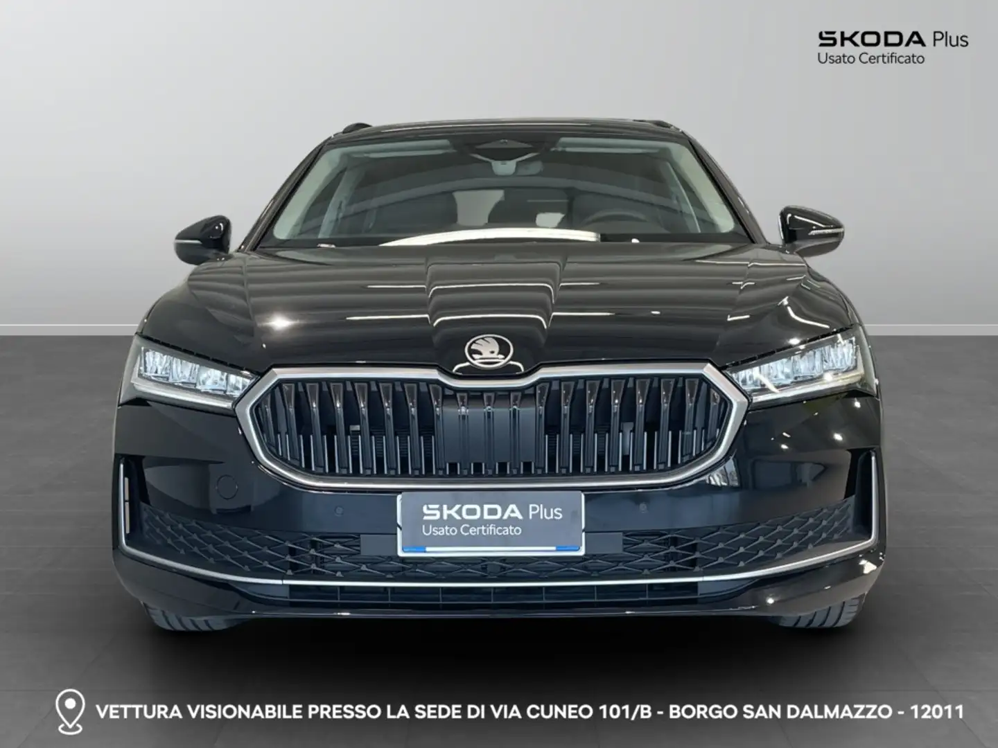 Skoda Superb Wagon 2.0 tdi Selection 150cv dsg Nero - 2