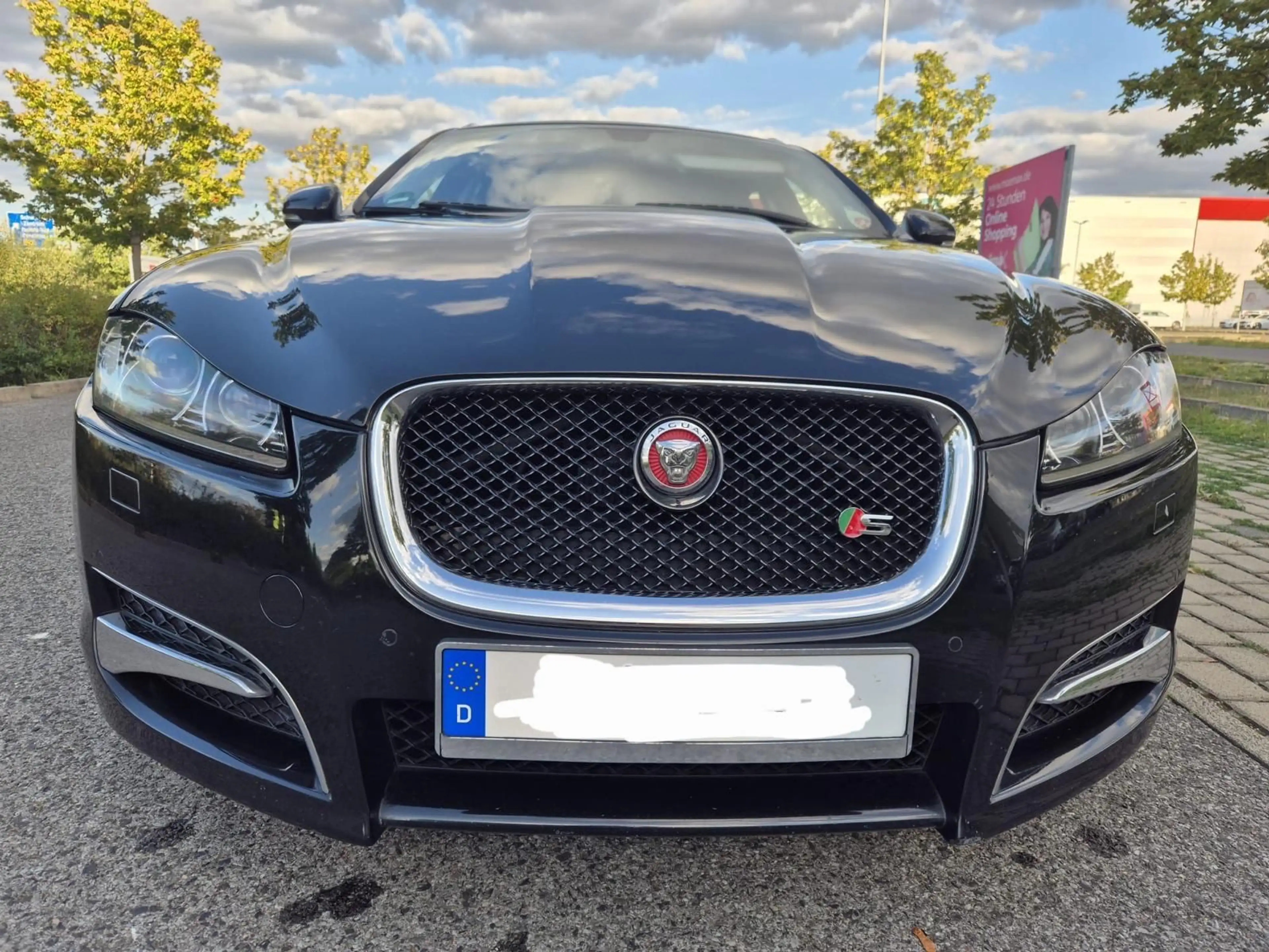 Jaguar XF Sportbrake 3.0 V6 Diesel — photo 2