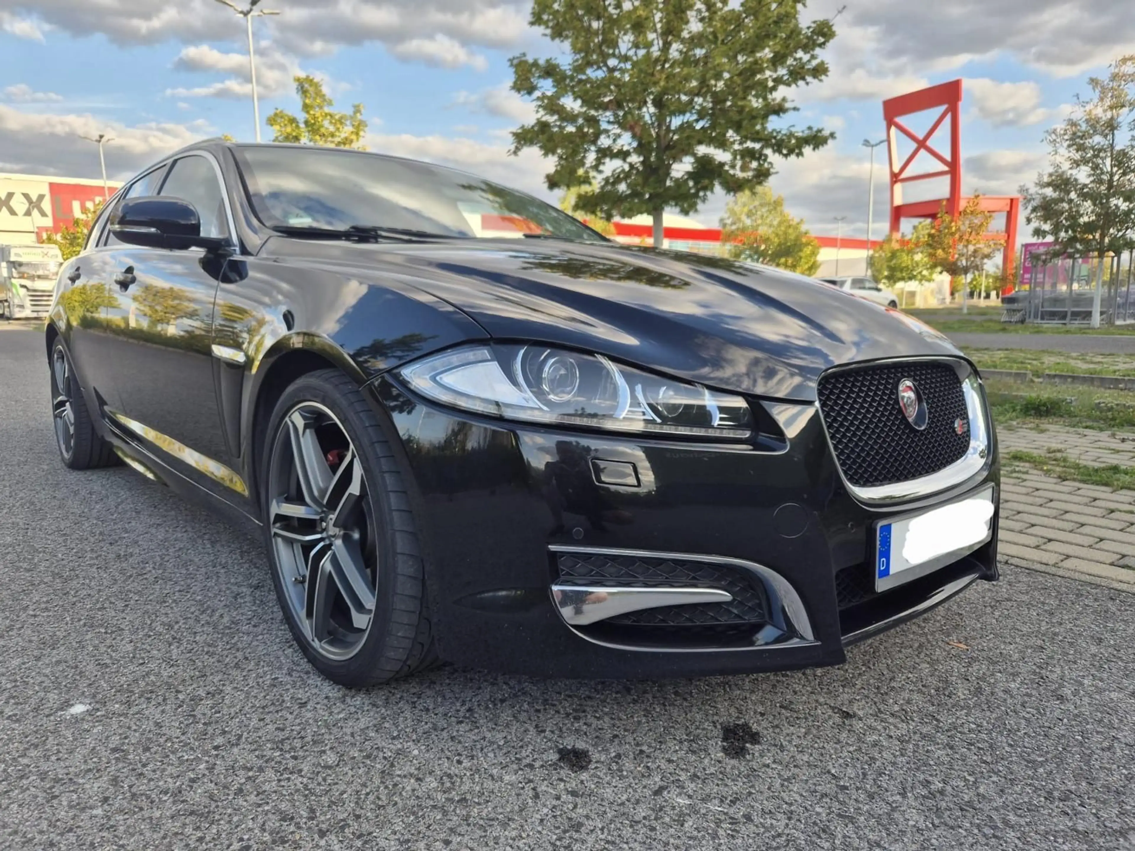 Jaguar XF Sportbrake 3.0 V6 Diesel — photo 5