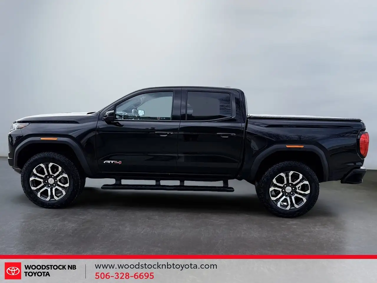 GMC Canyon снимка GMC Canyon