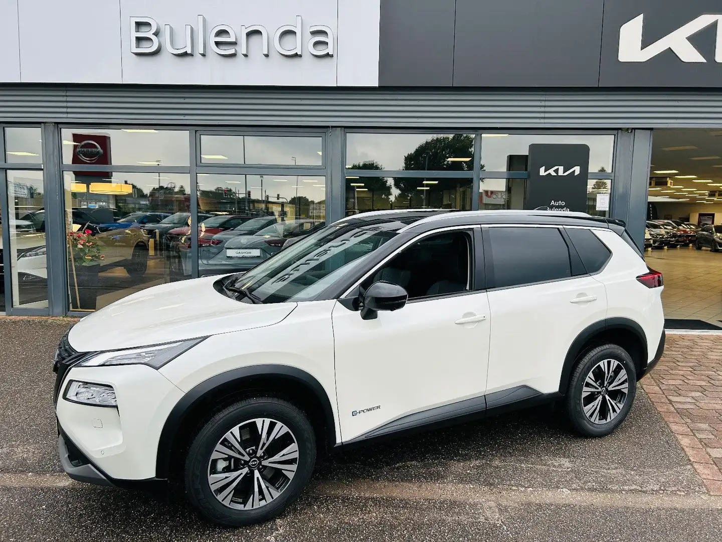 Nissan X-Trail X-TRAIL 1.5 VC-T e-4ORCE 213 PS 4x4 N-Connecta Weiß - 1