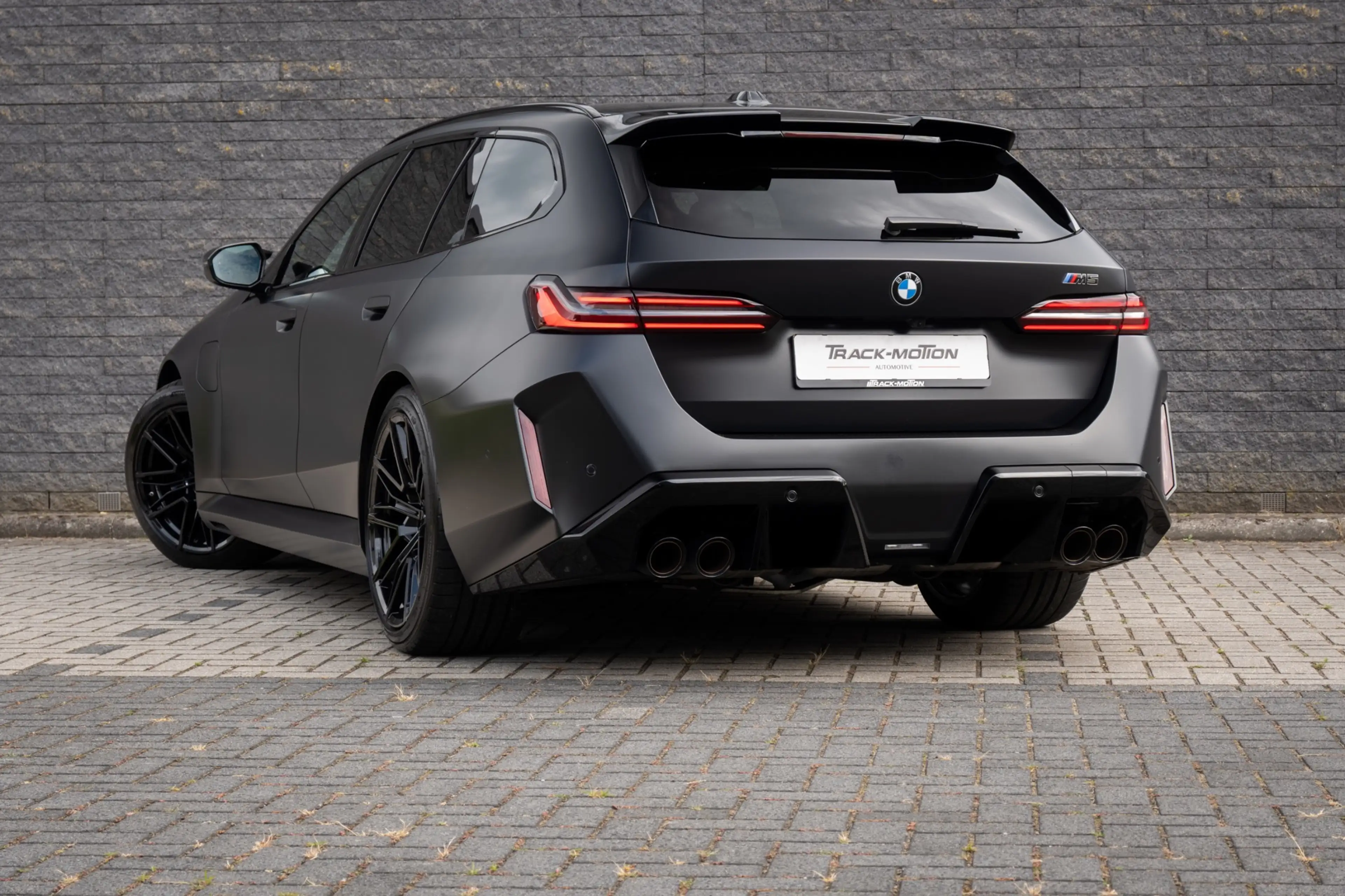 BMW M5 5-serie Touring Matt zwart Pano keramisch Xpel — photo 14