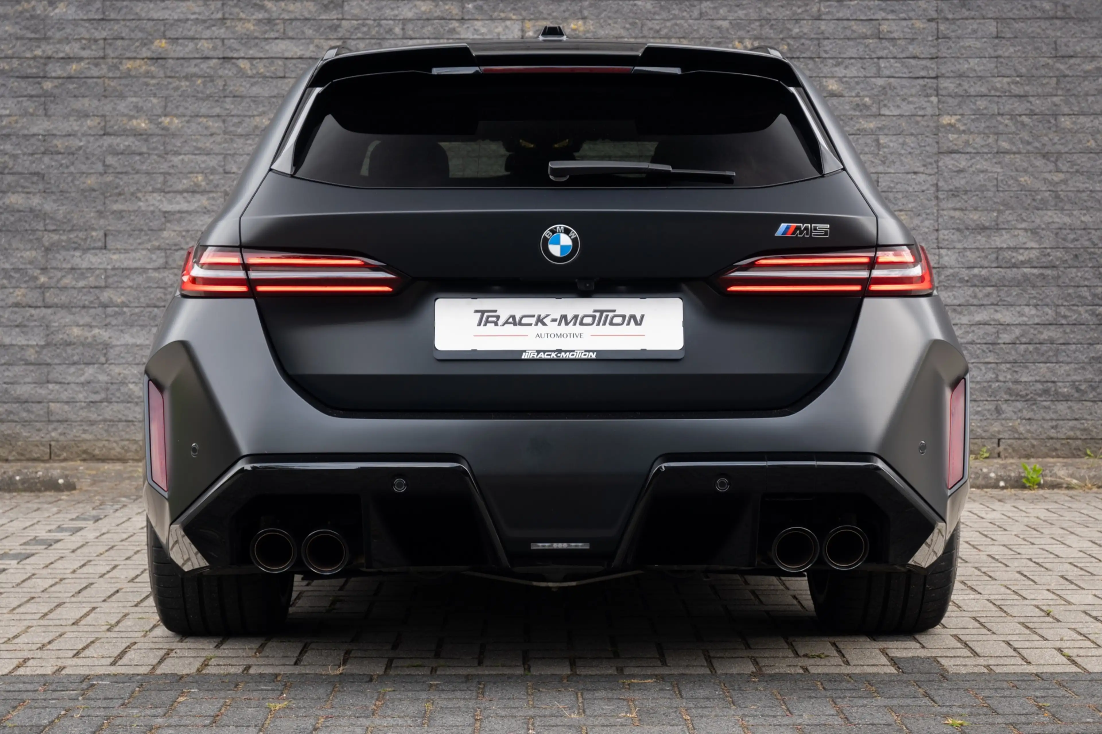 BMW M5 5-serie Touring Matt zwart Pano keramisch Xpel — photo 11