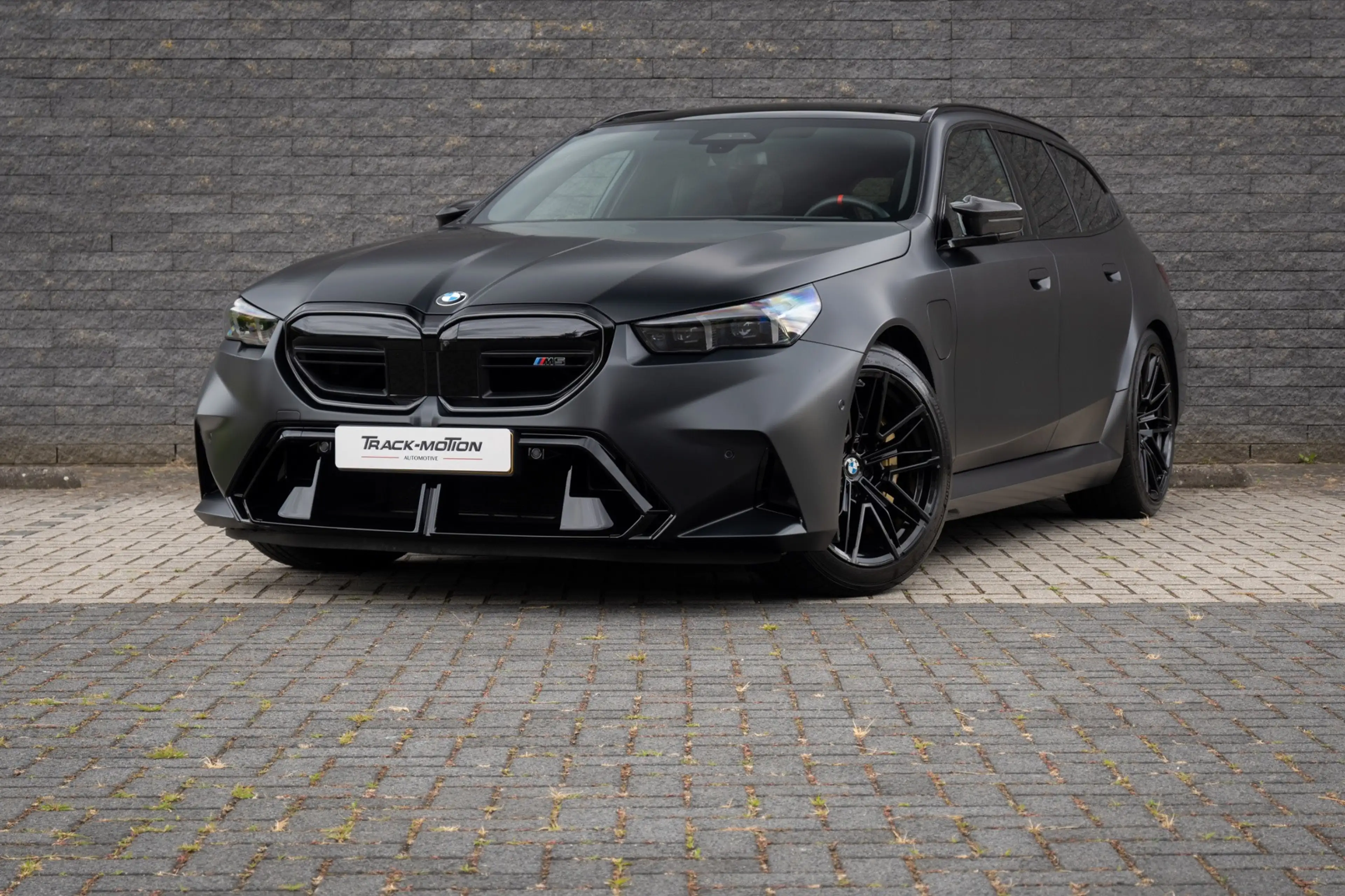 BMW M5 5-serie Touring Matt zwart Pano keramisch Xpel — photo 2